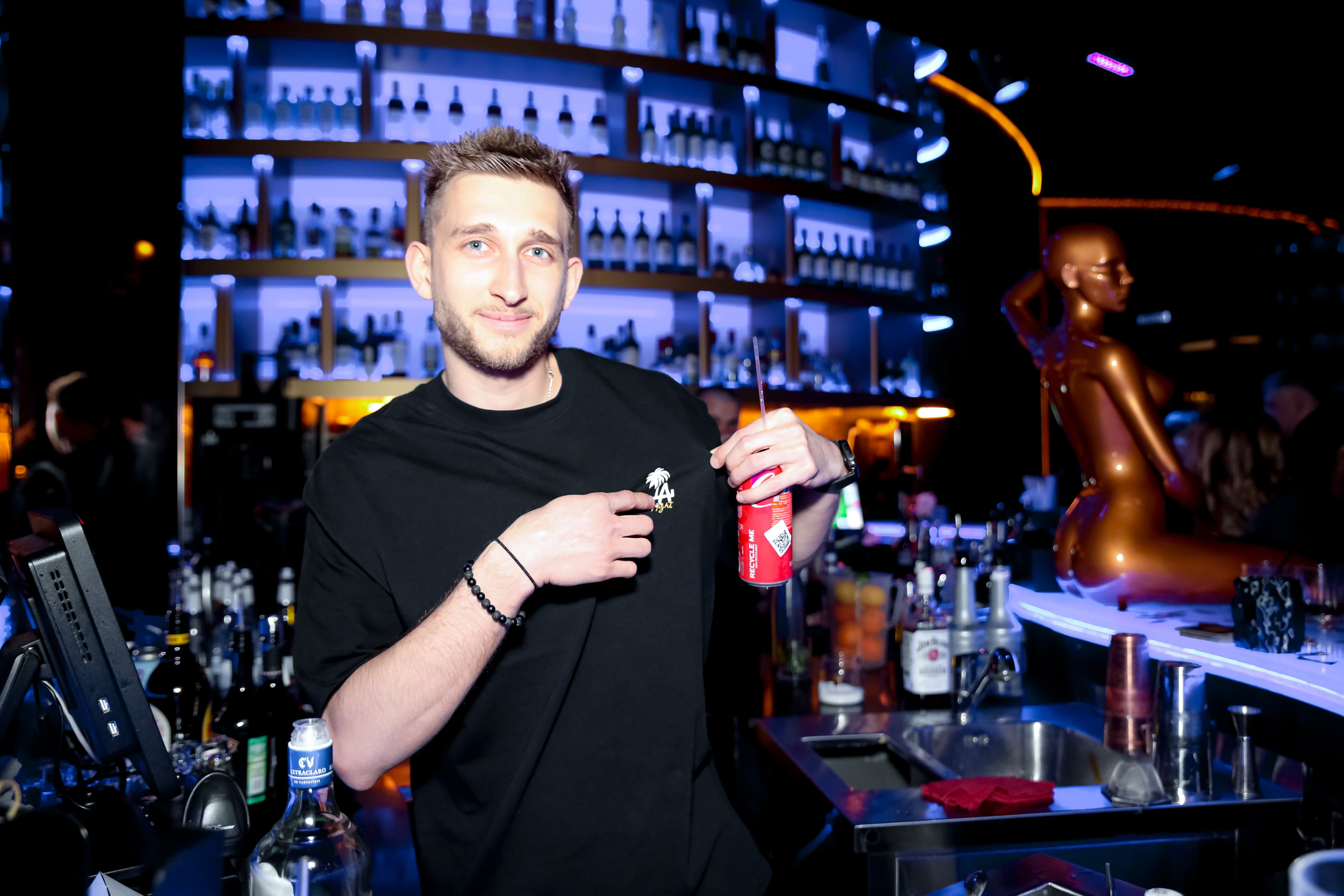 LA night & Fiji wave. 2000’s