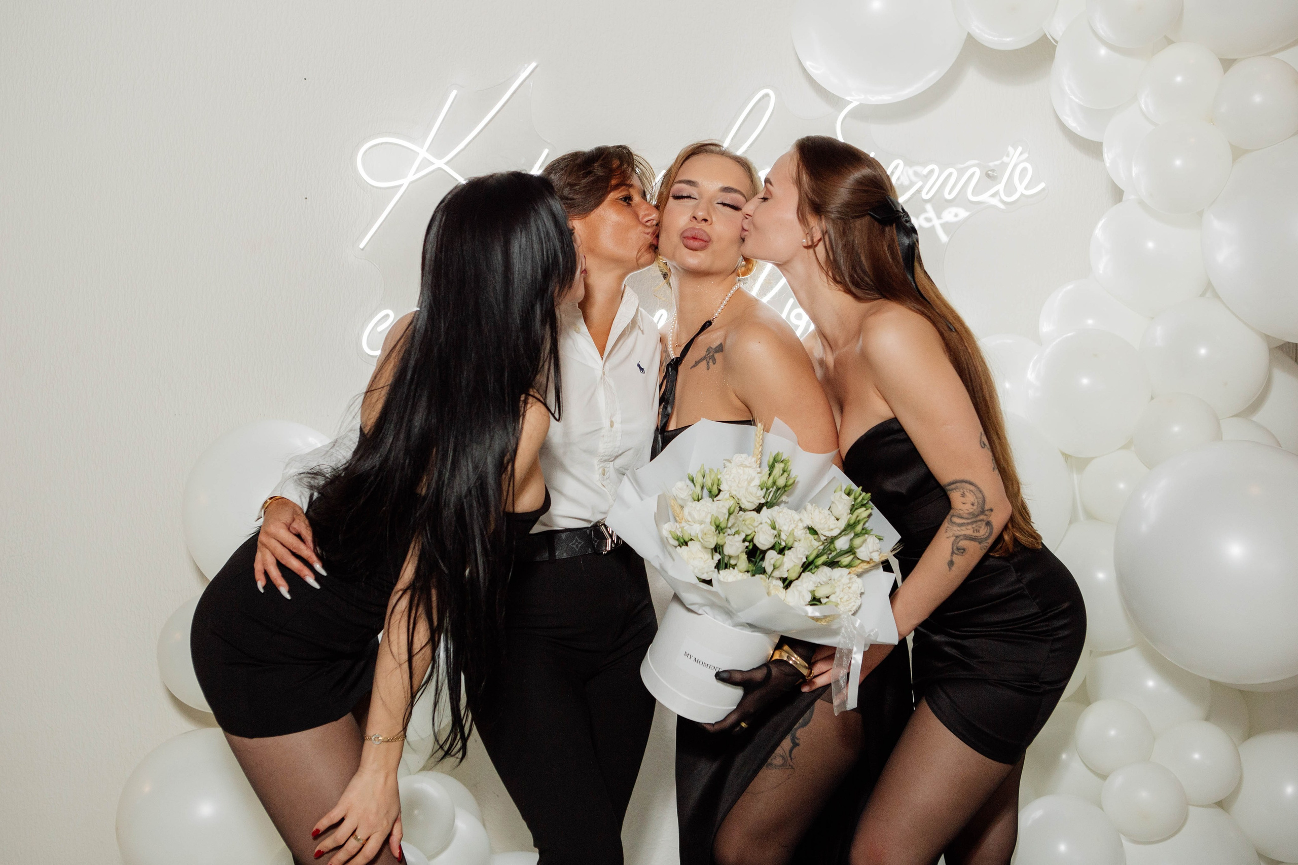 ДЕНЬ РОЖДЕНИЯ. Репортажный фотограф Москва (детские праздники, квизы, концерты, дни рождения, свадьбы)