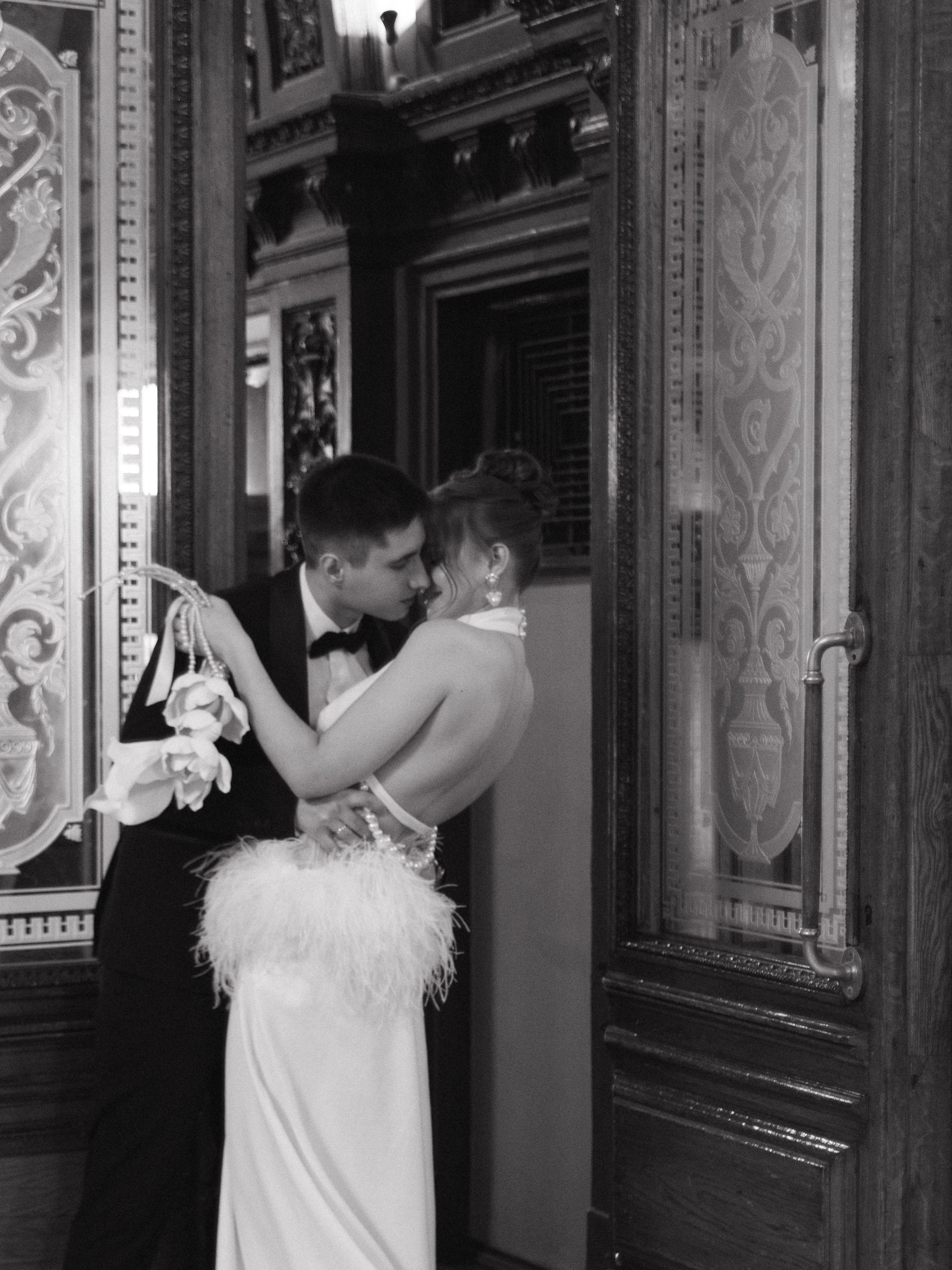 СЕРГЕЙ И АЛЕНА. О ЛЮБВИ НЕ ГОВОРЯТ.ЕЕ ПОКАЗЫВАЮТ