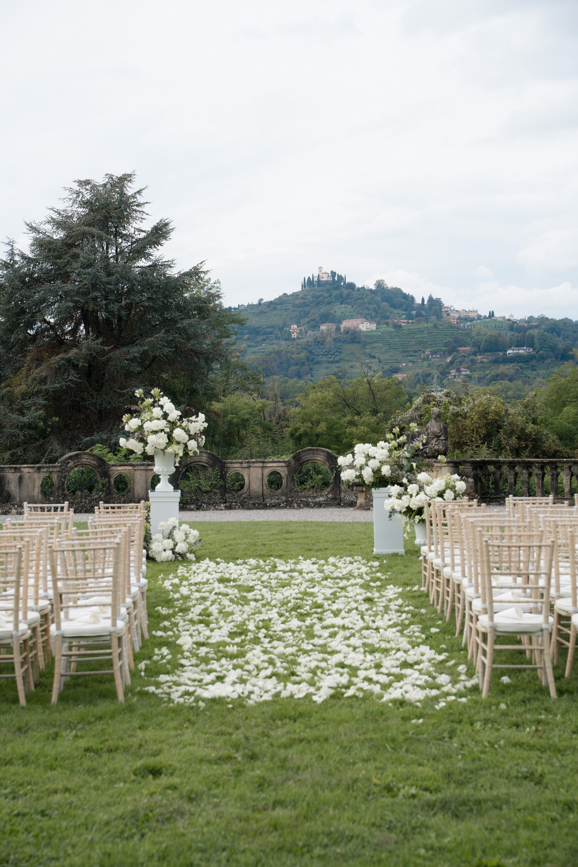 Villa Ponti Greppi Wedding. Valeria Coconova Photographer Italy Como Milan