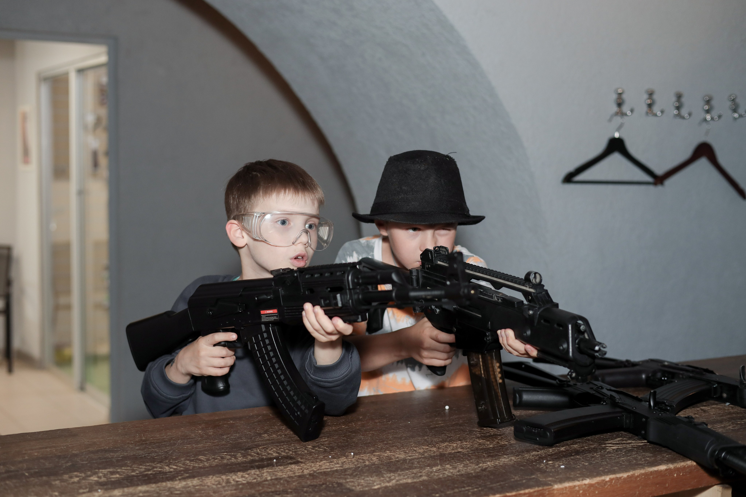 День рождение в стрелковом клубе. Фотограф Надршина Лилия