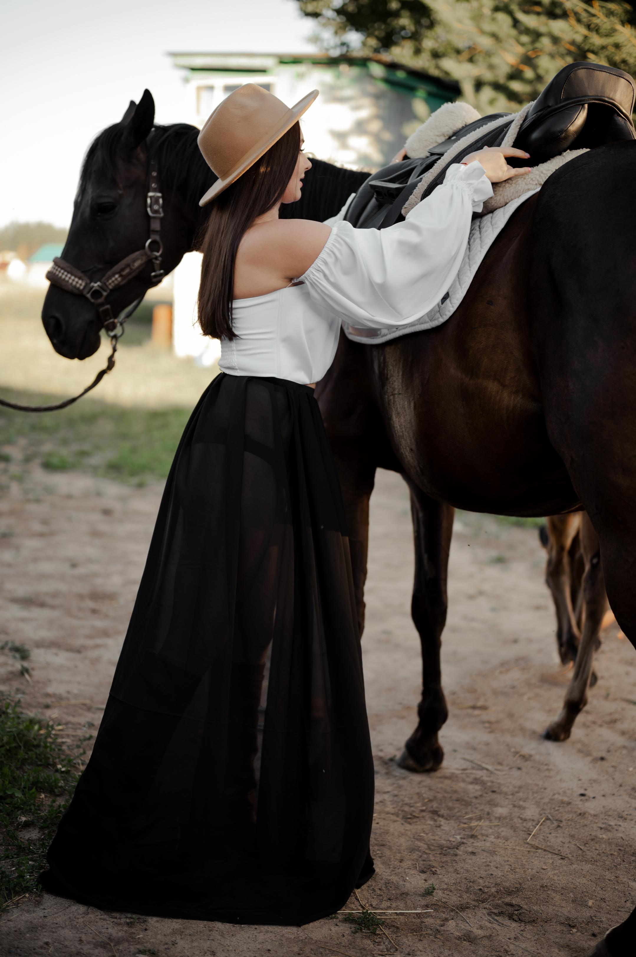 Фотосессия с лошадью. Свадебный фотограф Йошкар-Ола Казань