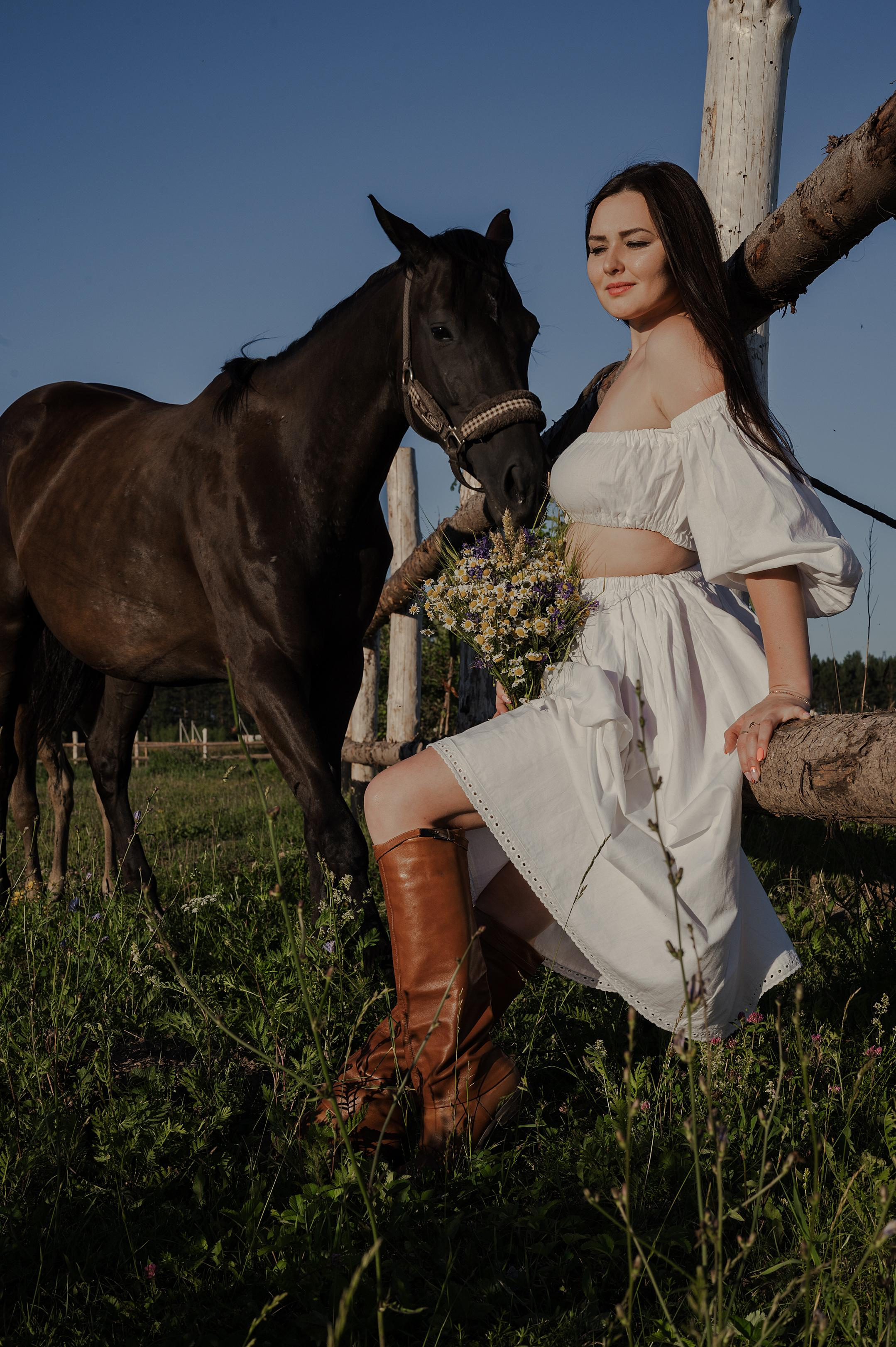 Фотосессия с лошадью. Свадебный фотограф Йошкар-Ола Казань