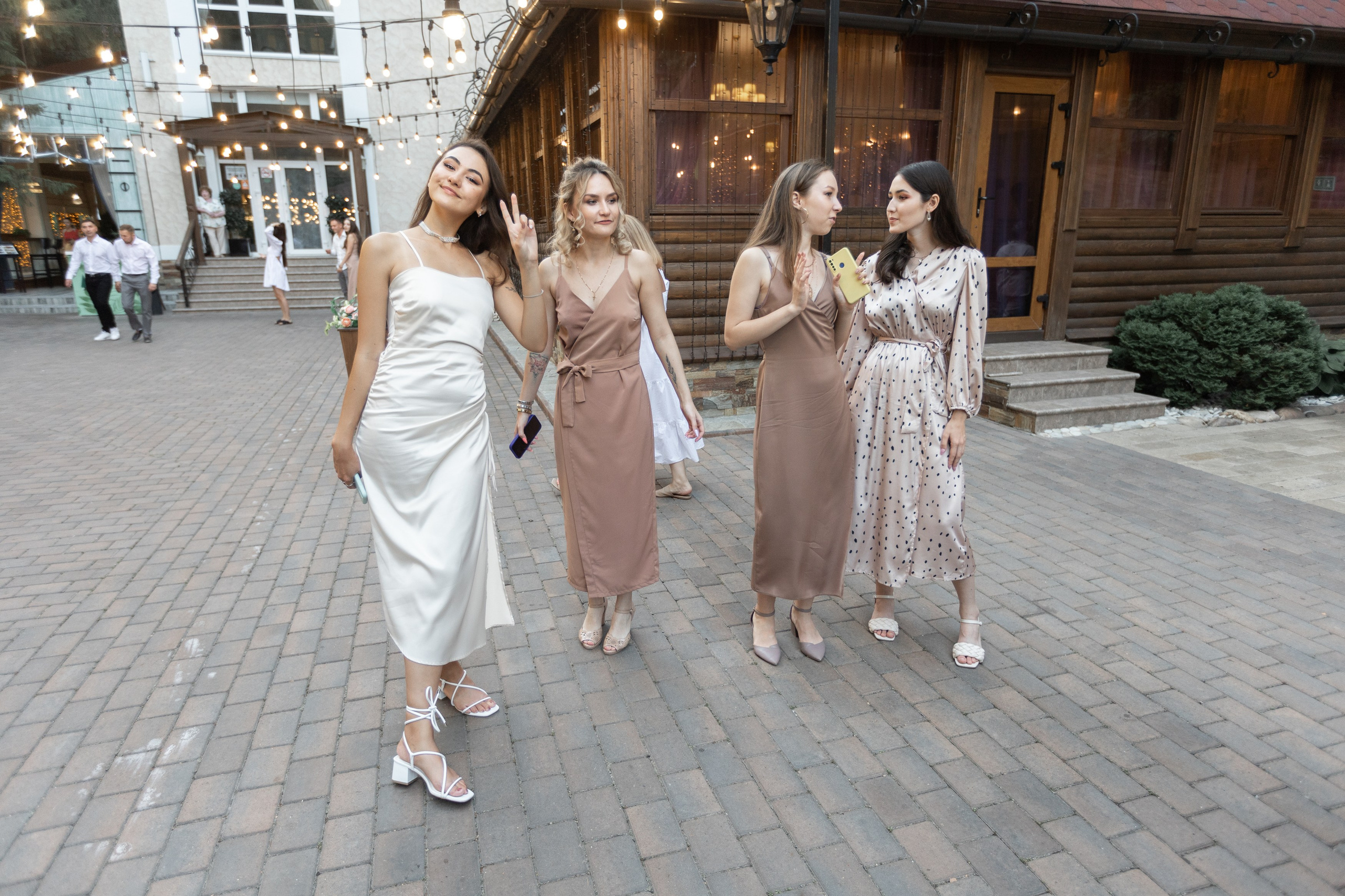 Свадебный фотограф Уфа — Руслан ГабдлисламовЖивые эмоции, красивые кадры, воспоминания на всю жизнь.Работаю по всей Республике Башкортоста. Свадебный фотограф Уфа Руслан Габдлисламов