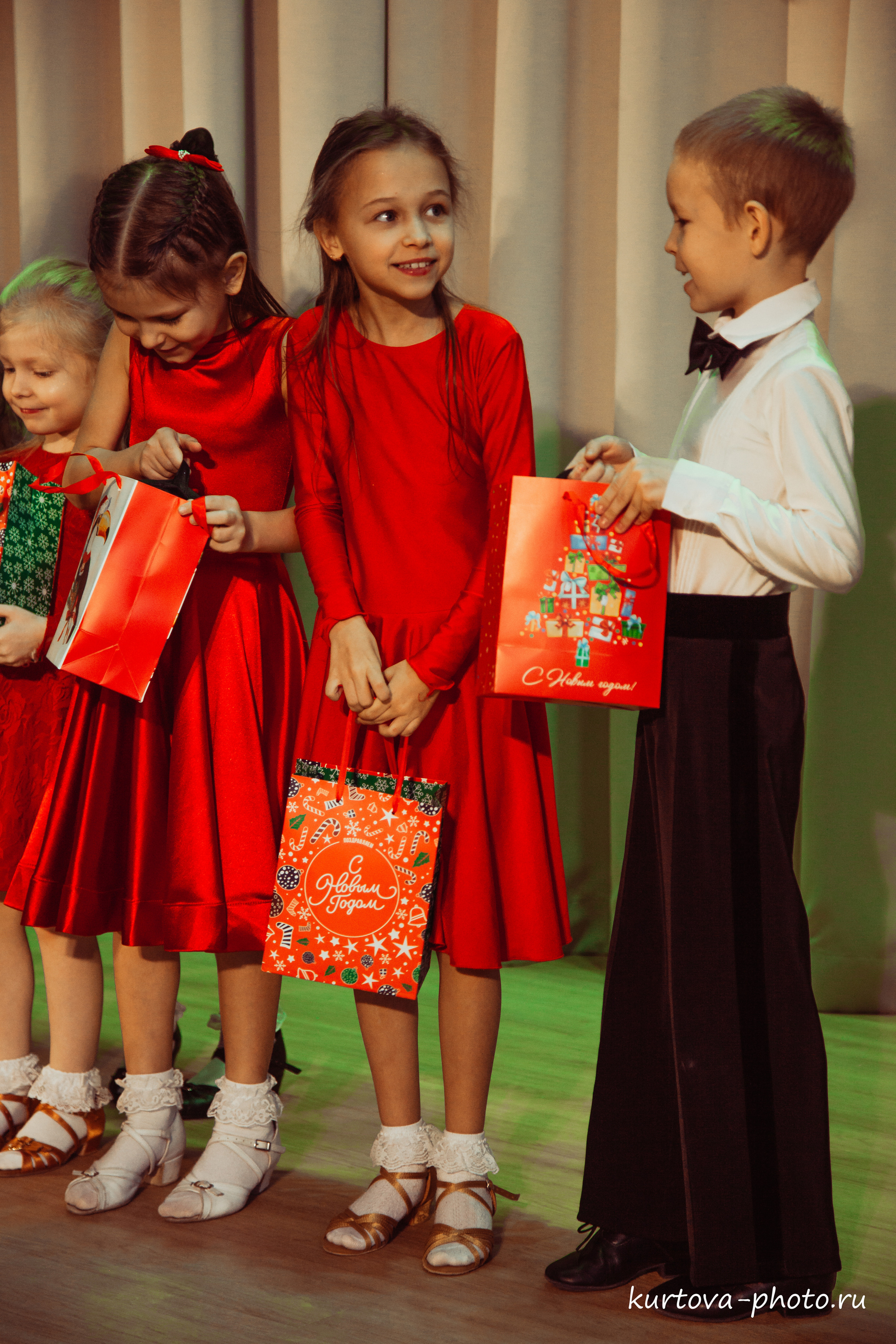 Праздники. Семейный и детский фотограф в Санкт-Петербурге Кристина Куртова