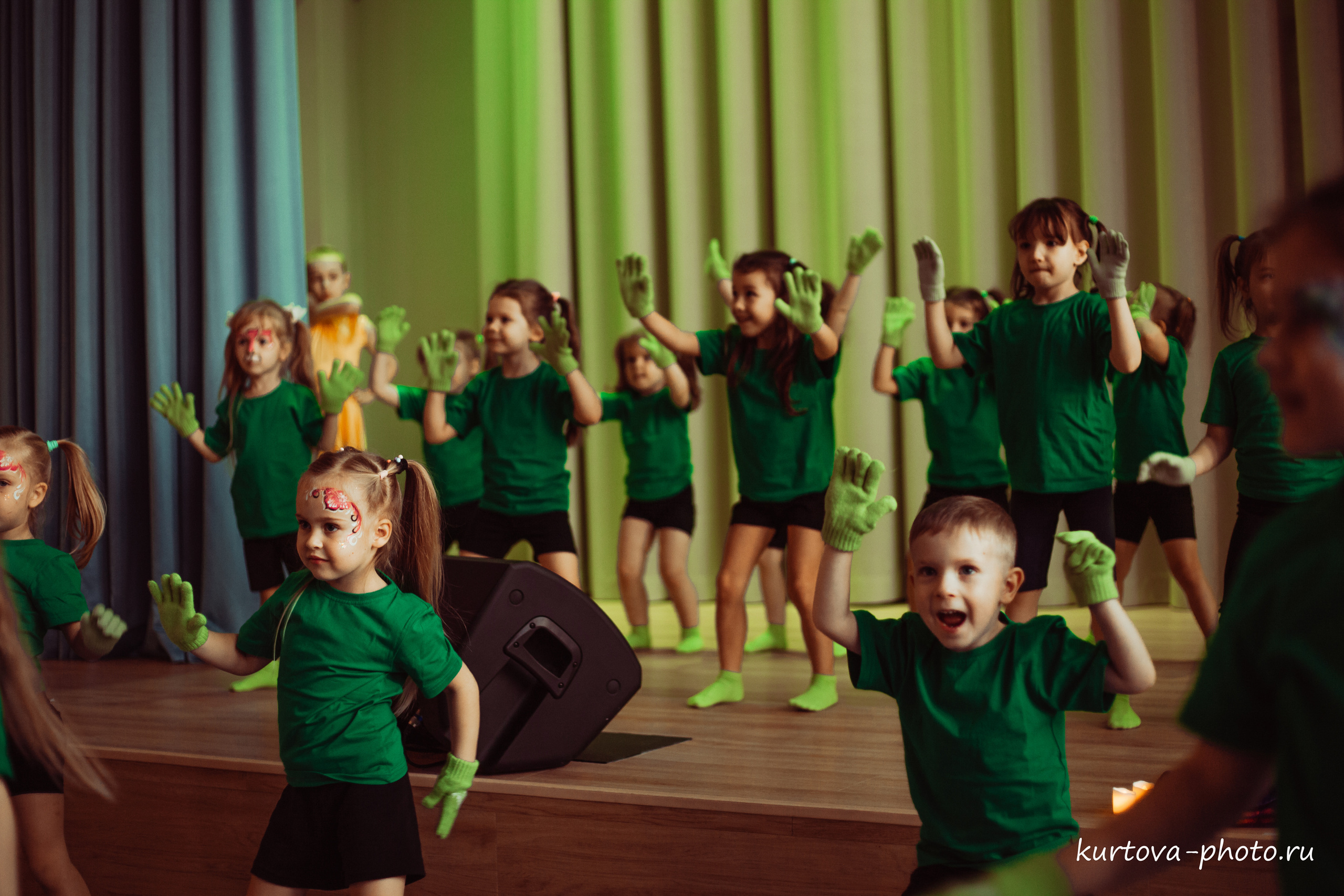 Праздники. Семейный и детский фотограф в Санкт-Петербурге Кристина Куртова