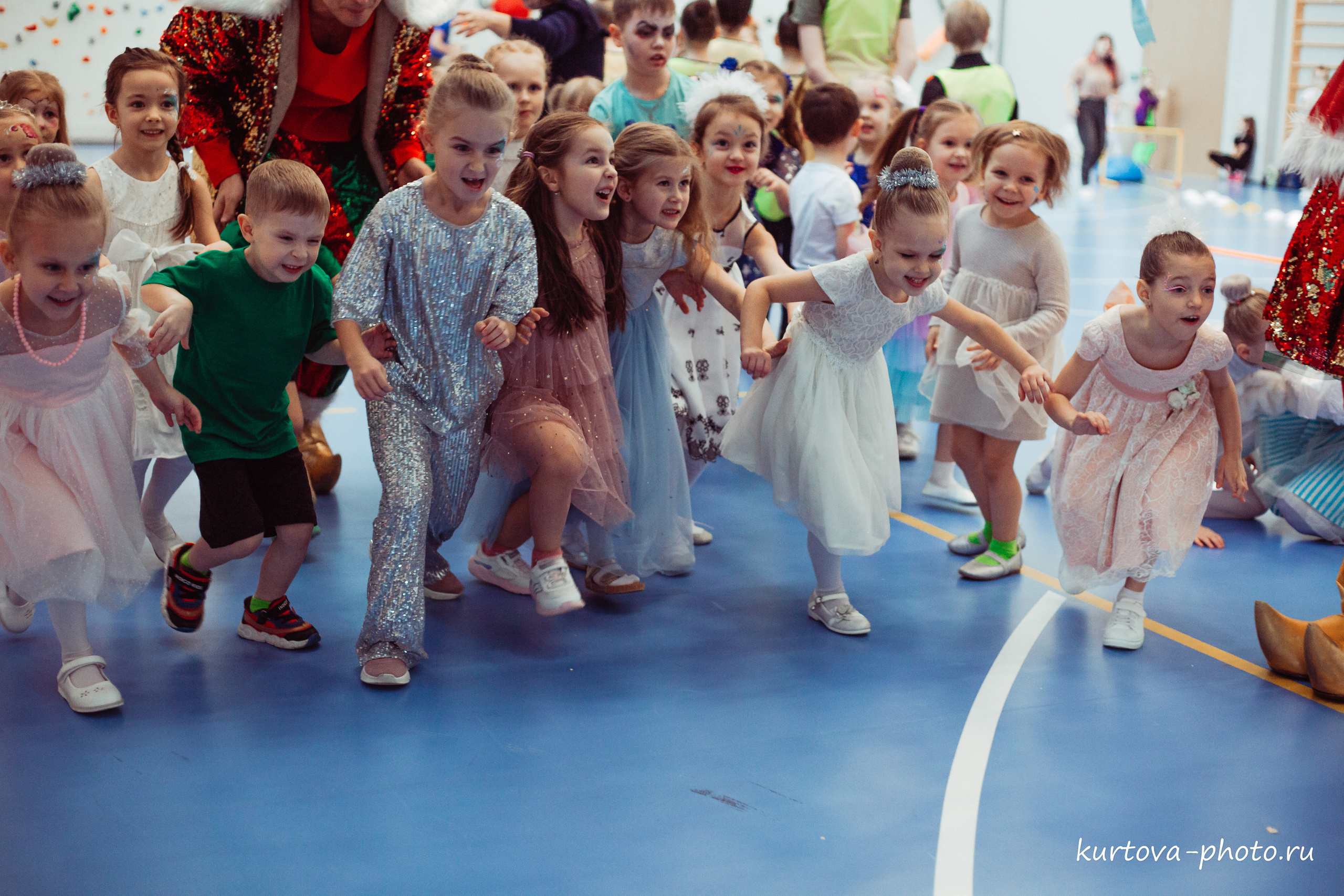 Праздники. Семейный и детский фотограф в Санкт-Петербурге Кристина Куртова
