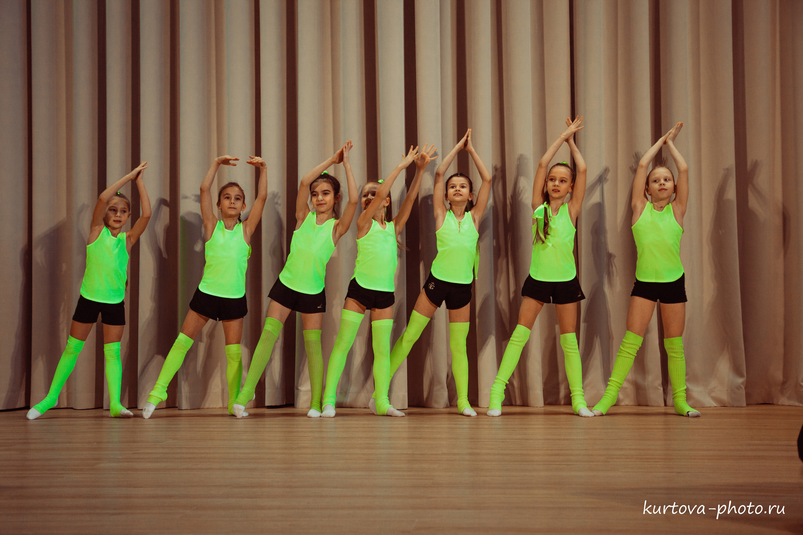 Праздники. Семейный и детский фотограф в Санкт-Петербурге Кристина Куртова