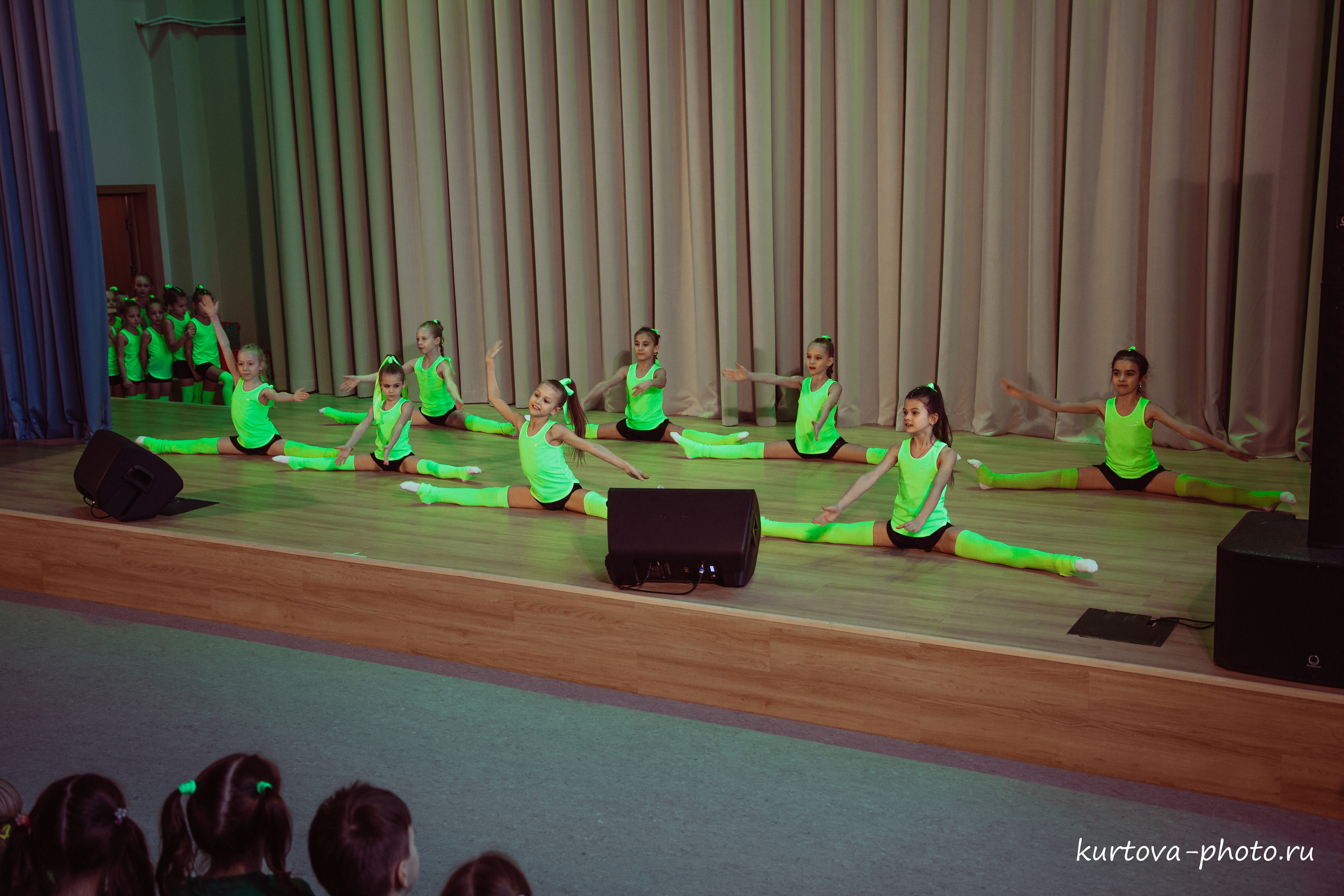 Праздники. Семейный и детский фотограф в Санкт-Петербурге Кристина Куртова