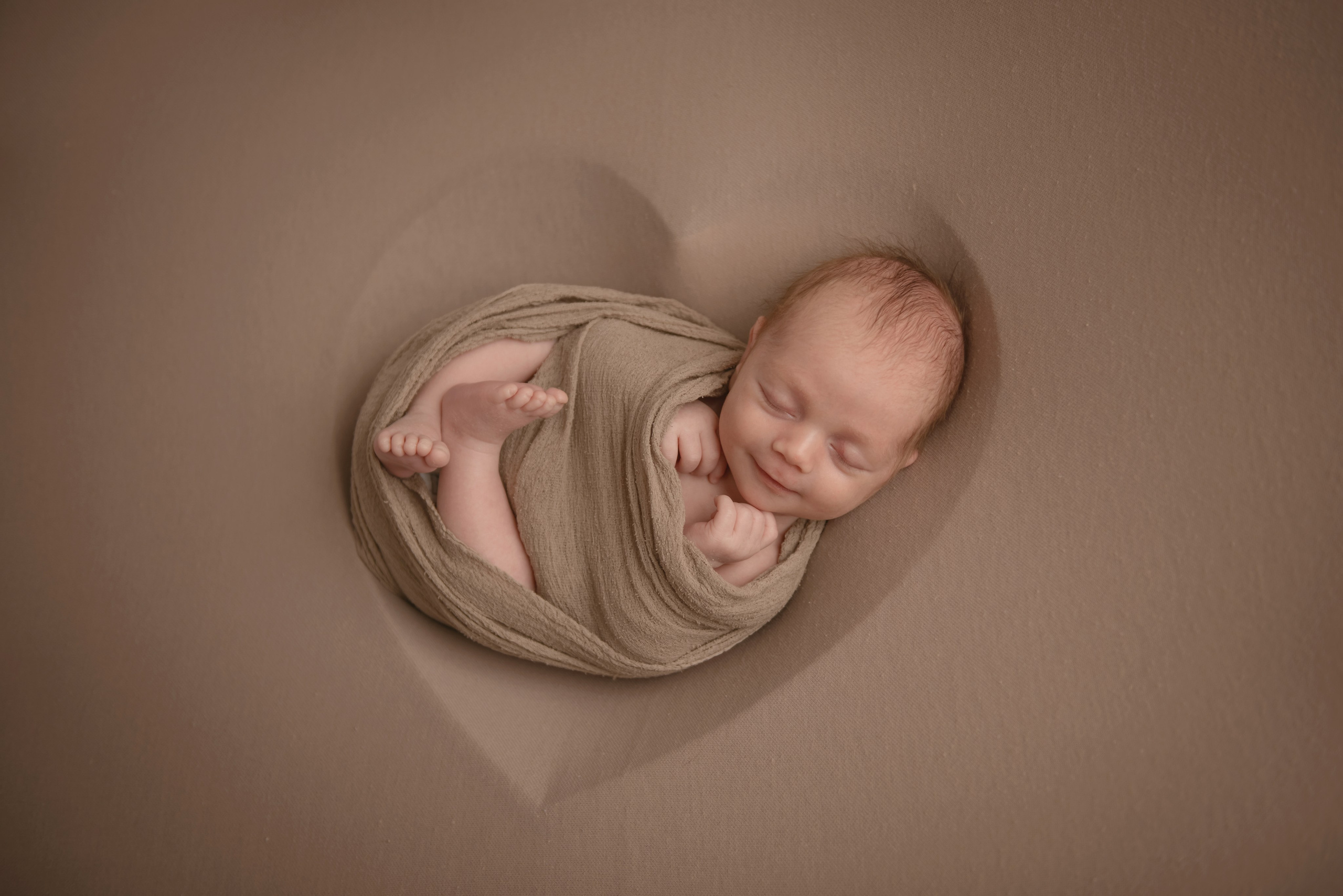 Съемка новорождённого. Фотограф новорожденных в Ростове-на-Дону