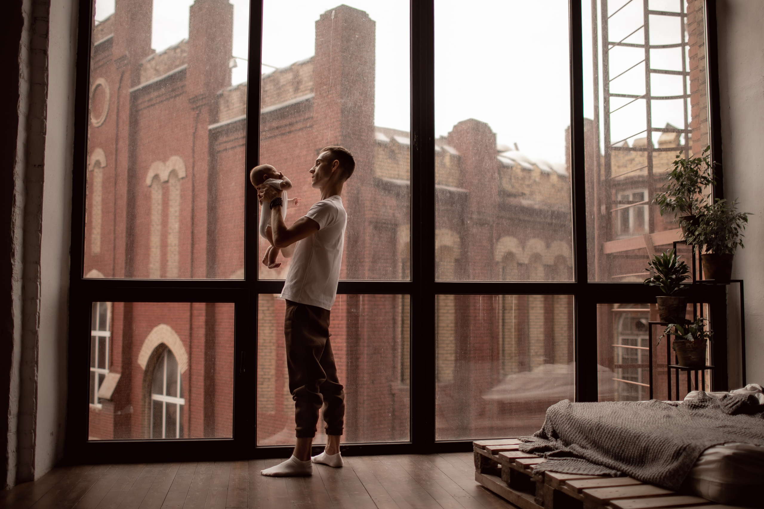 Валерия и Геннадий с крошкой. Семейный фотограф в Москве