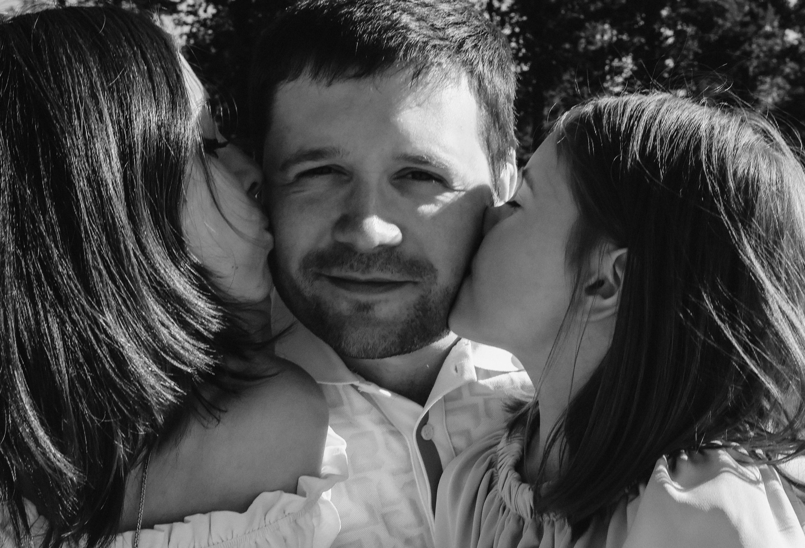 Семейная фотопрогулка на заливе. Алена Виталий Илона Ника. Семейный и свадебный фотограф в Санкт-Петербурге Яна