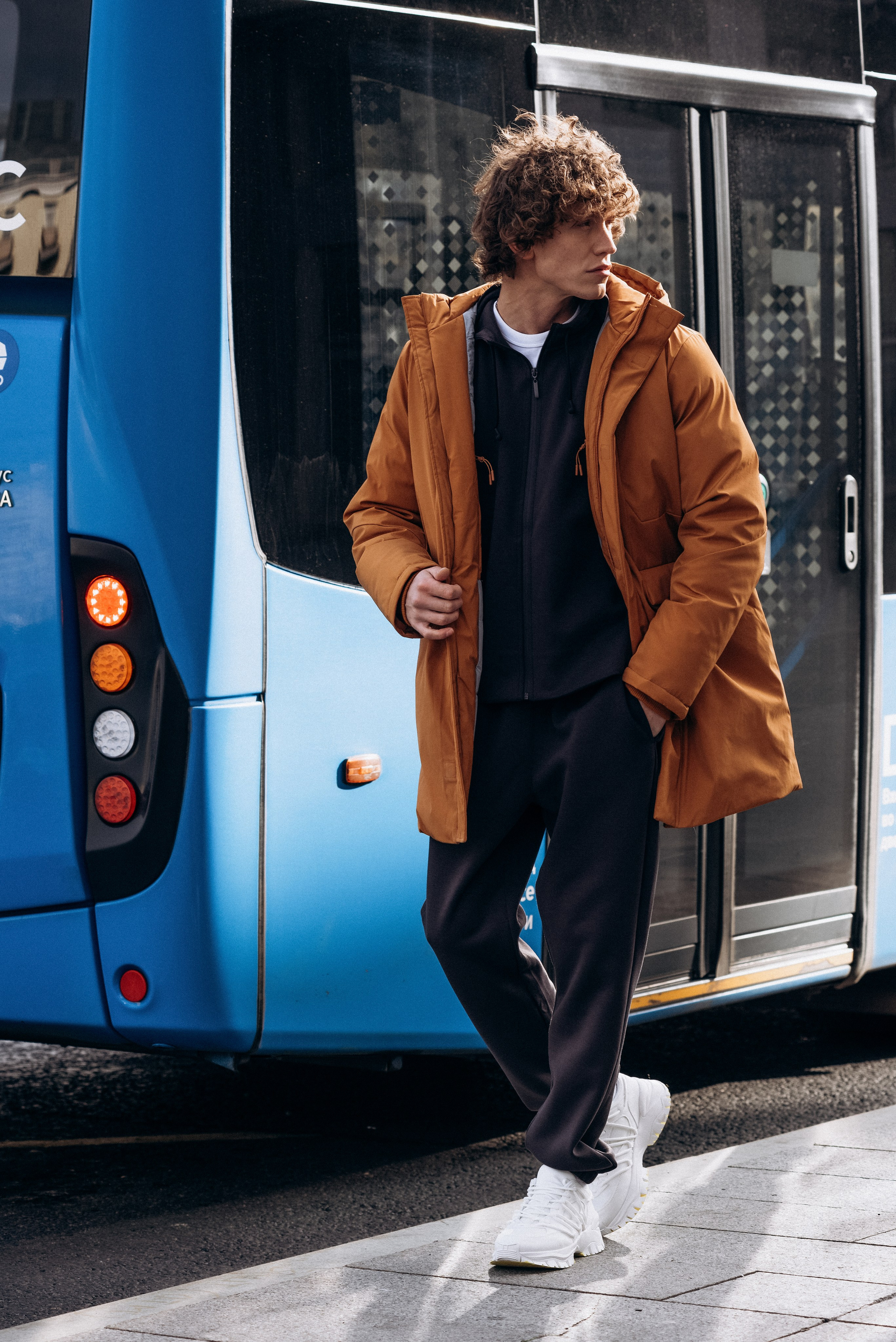 Стрит съемка верхней одежды