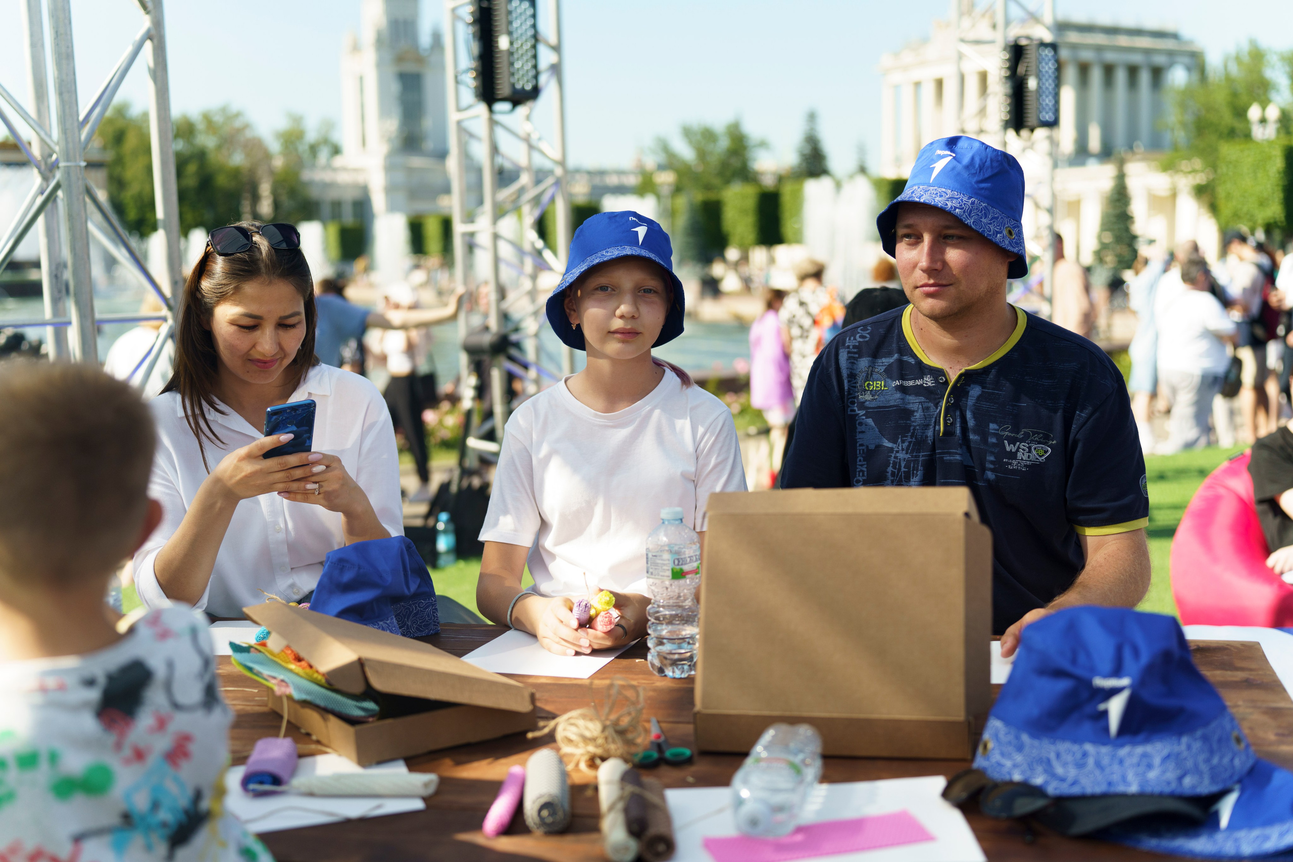 Живой репортаж ВДНХ Москва и Мытищи год семьи 