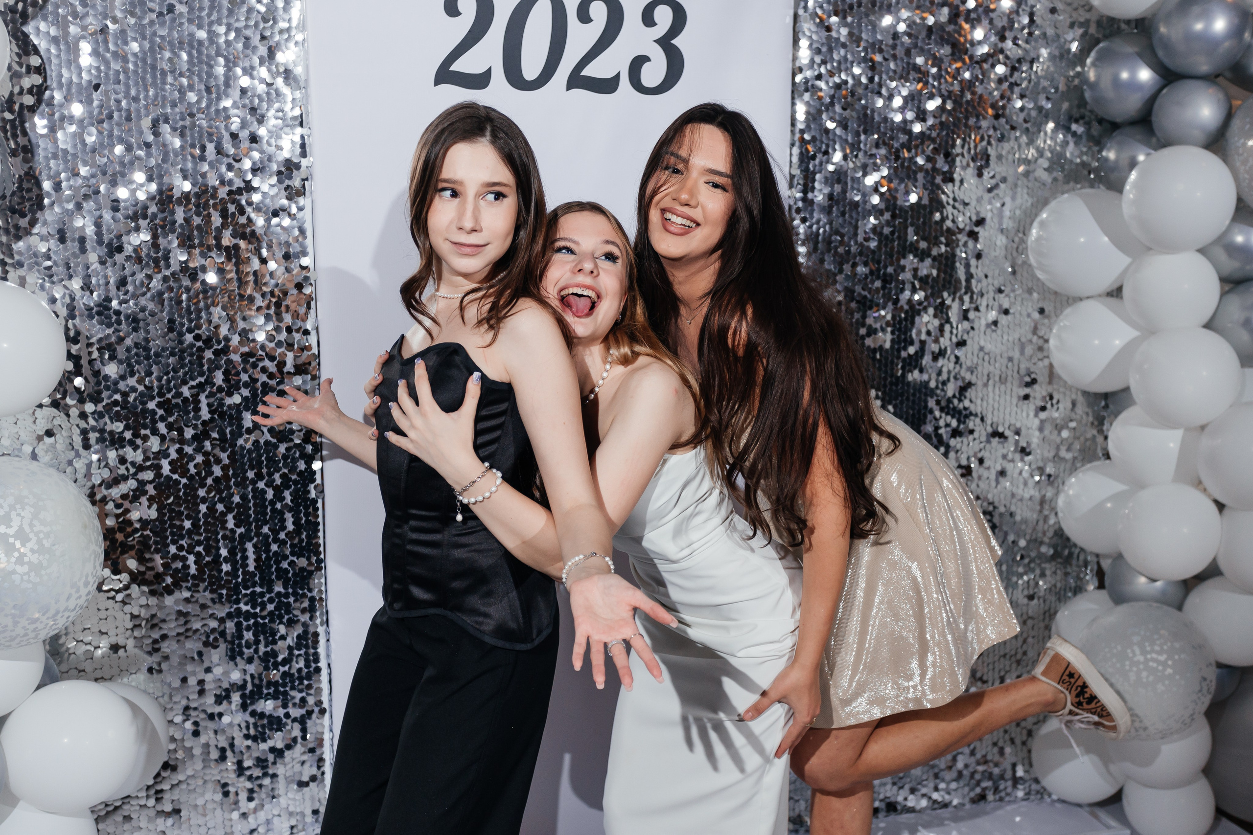 Выпускной 11 «А». Школа № 42. Свадебный фотограф в Краснодаре Николай Крауз