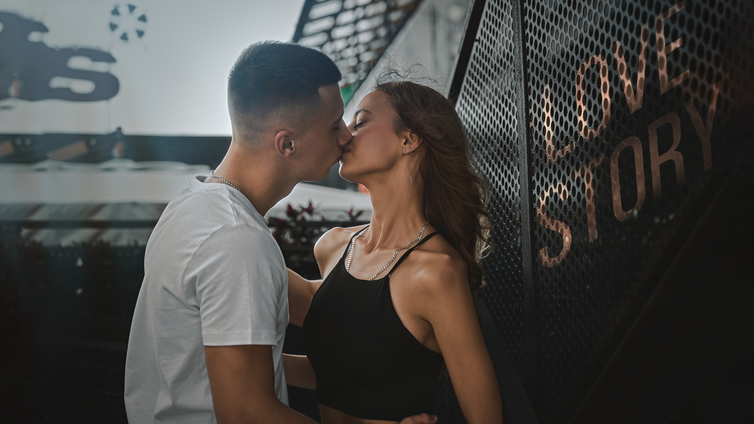 Обложки и Постеры. Профессиональный фотограф в Воронеже Владислав Крылов