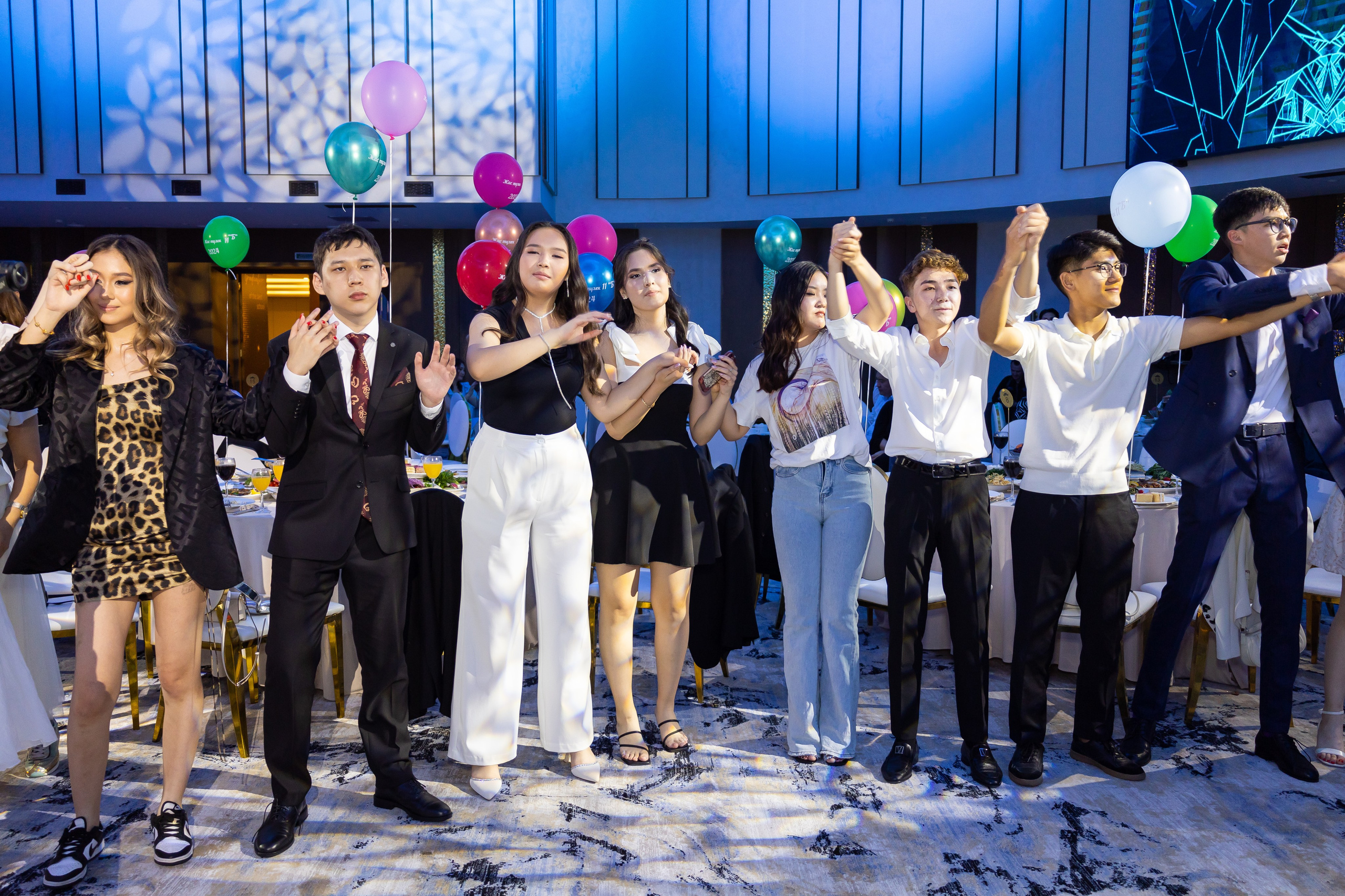 Выпускной вечер | Встреча рассвета. Фото и видеосъемка в Алматы