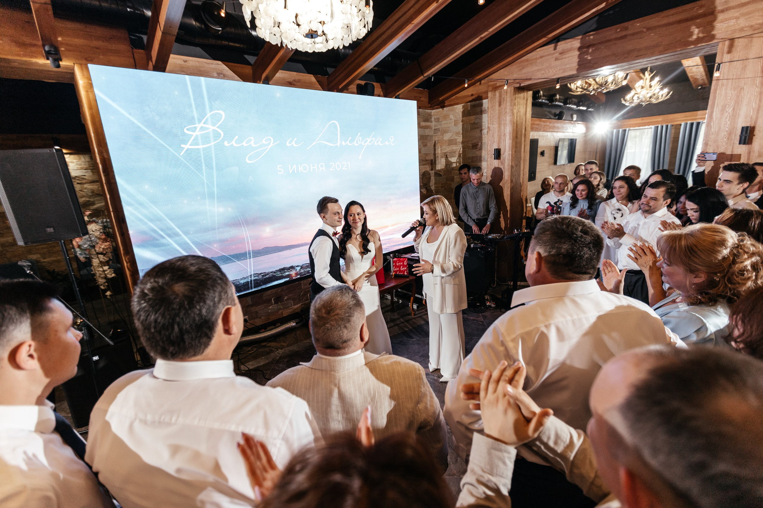 Свадебный фотограф Уфа — Руслан ГабдлисламовЖивые эмоции, красивые кадры, воспоминания на всю жизнь.Работаю по всей Республике Башкортоста. Свадебный фотограф Уфа Руслан Габдлисламов