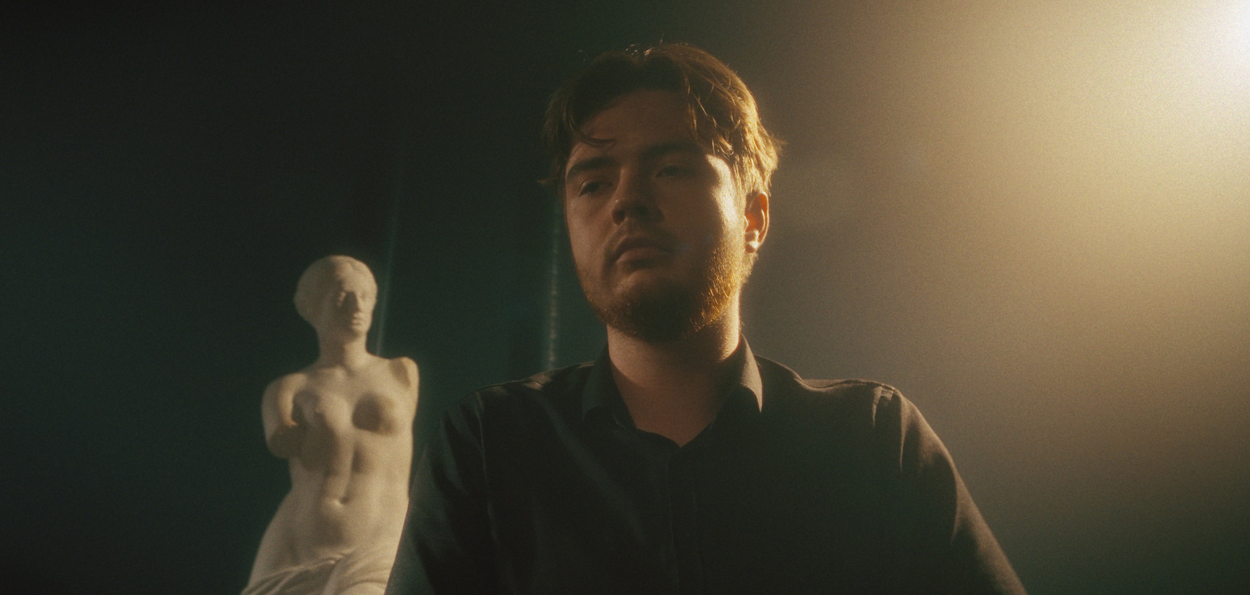 Electric Orchestra (music video). Цветокоррекция видео онлайн Иван Сержанов