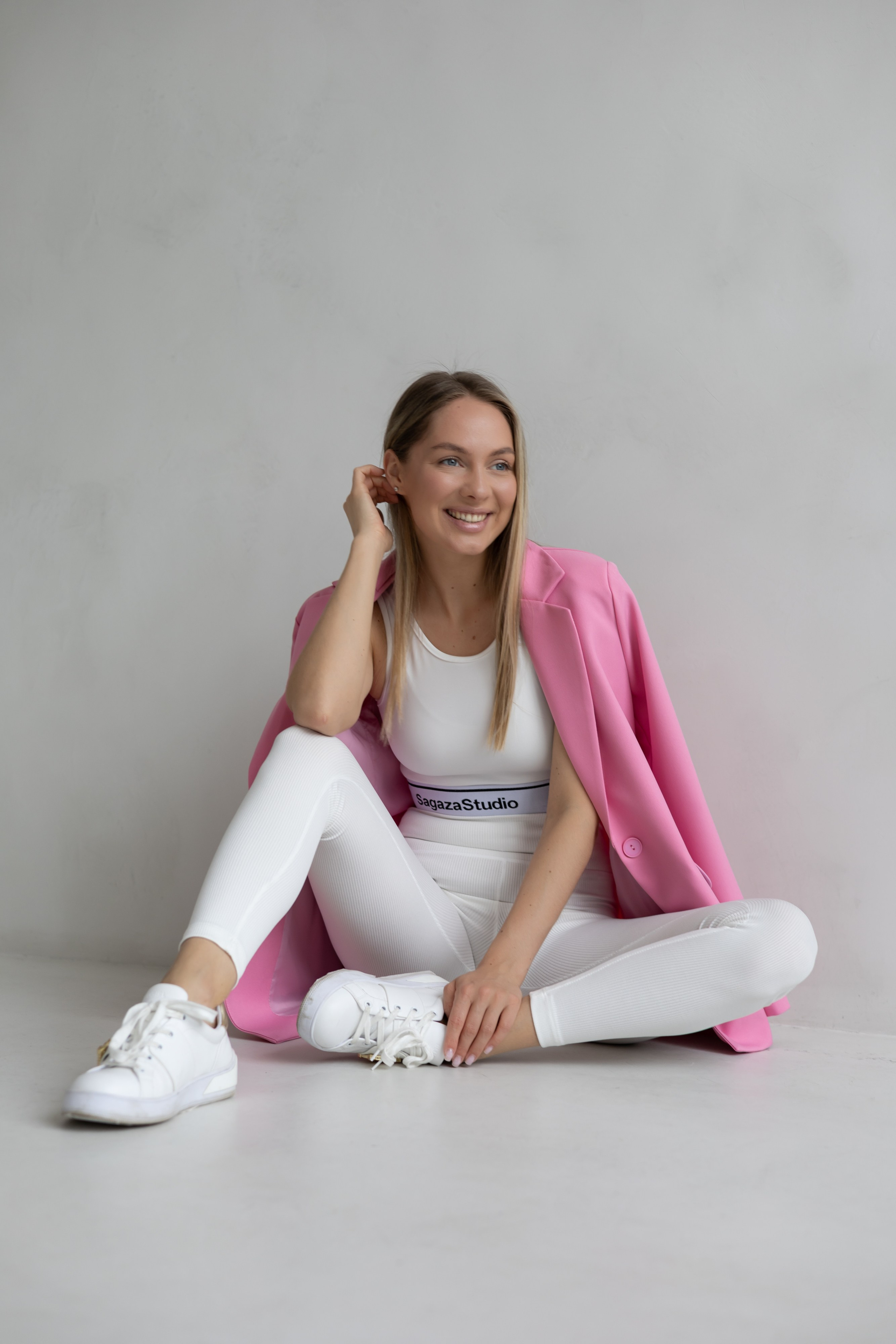 Belik shop. Фотограф свадебный, репортажный, индивидуальный, фото для маркетплейсов, брендов, автосалонов