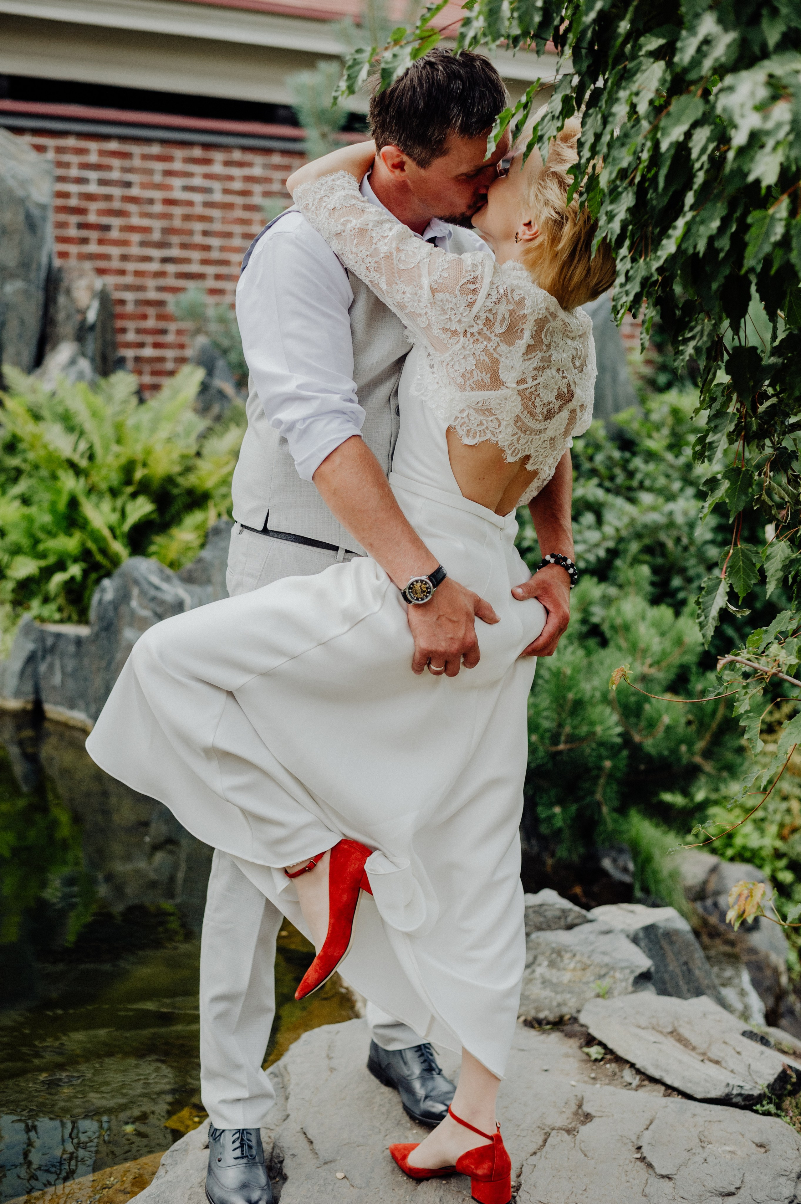 Саша и Женя. Семейный и женский фотограф, контент фотосессия в Екатеринбурге