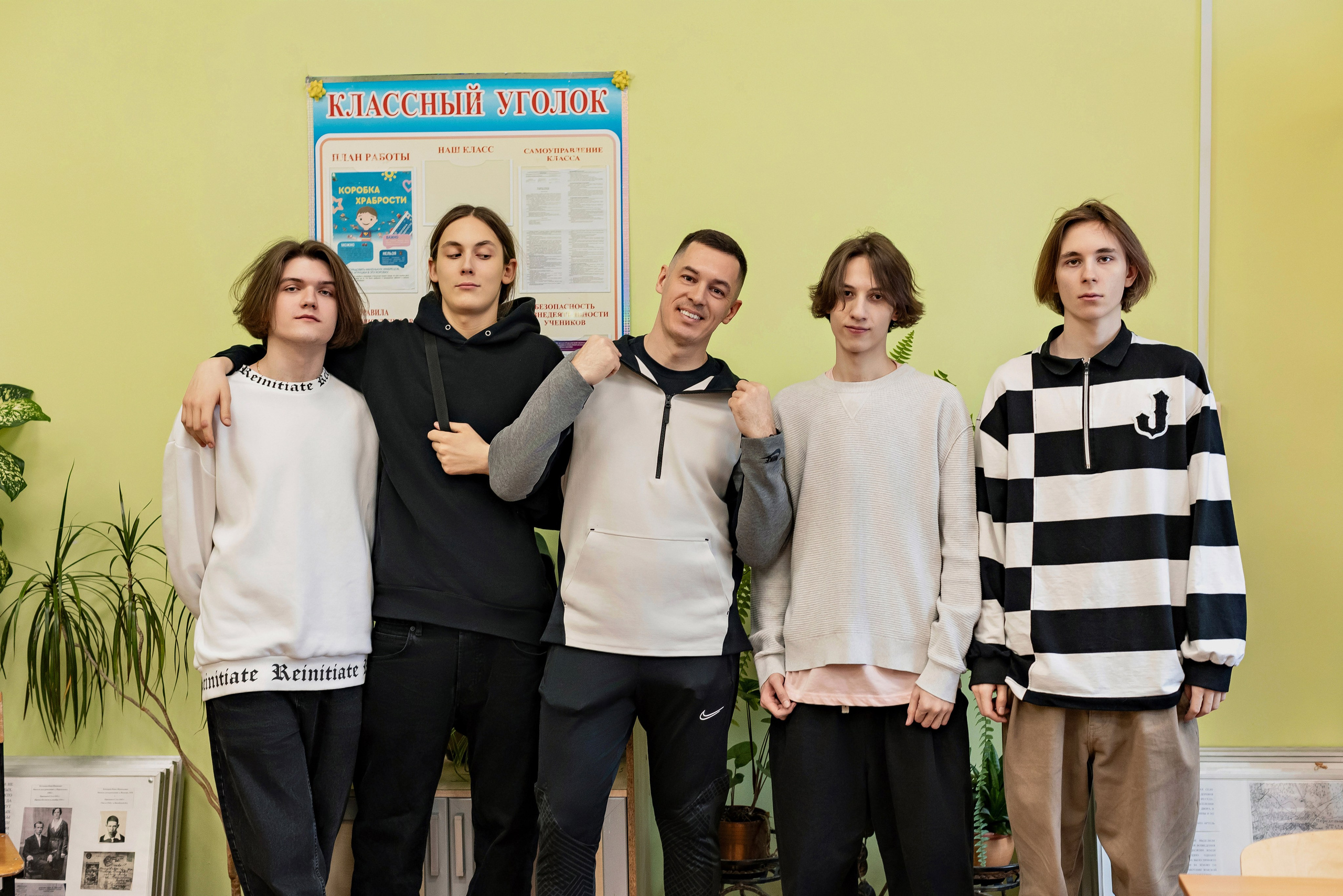 Галерея съемок в школе. Фотограф и видеограф Москва. Свадебный фотограф, видеограф. Выпускные альбомы. Оживающие альбомы