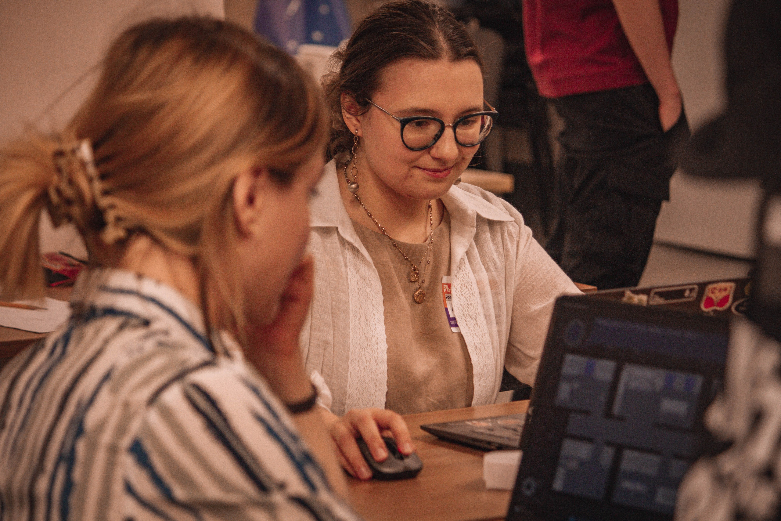 ЖЕНСКИЙ ГЕЙМДЖЕМ — Творческий сбор разработчиц. Создадим шедевр? Виталина и её фотоискусство