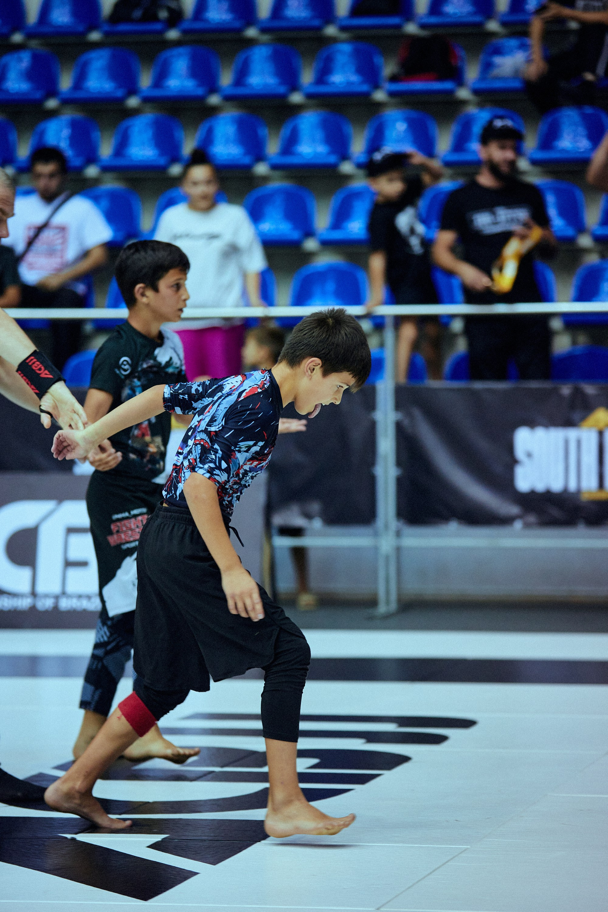 ACB JJ. ПОЧЕМУ? СТУДИЯ