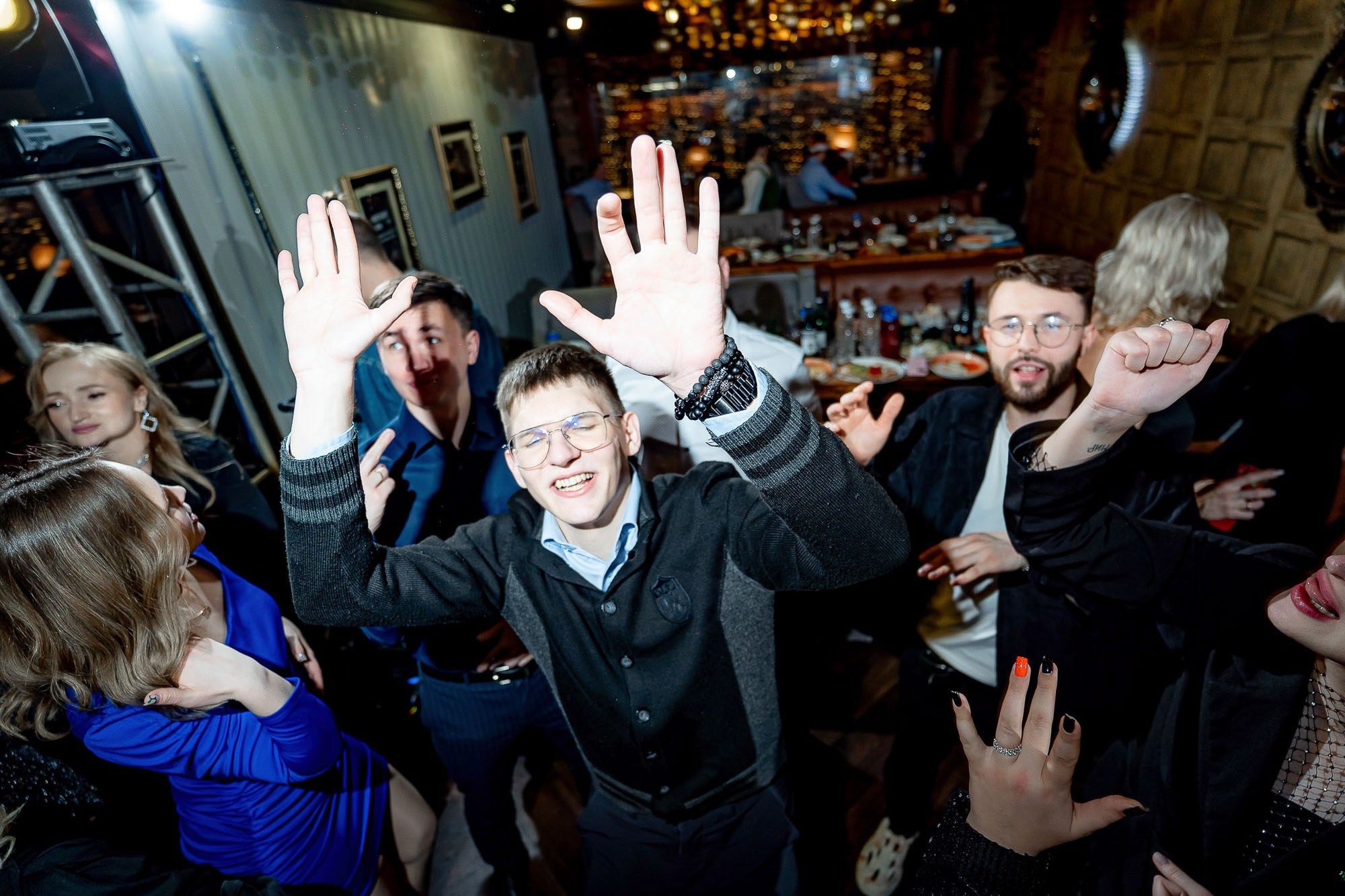 Новый год 2024 в Peoples. Сергей Кошкин. Репортажная и ивент-фотография в Сургуте