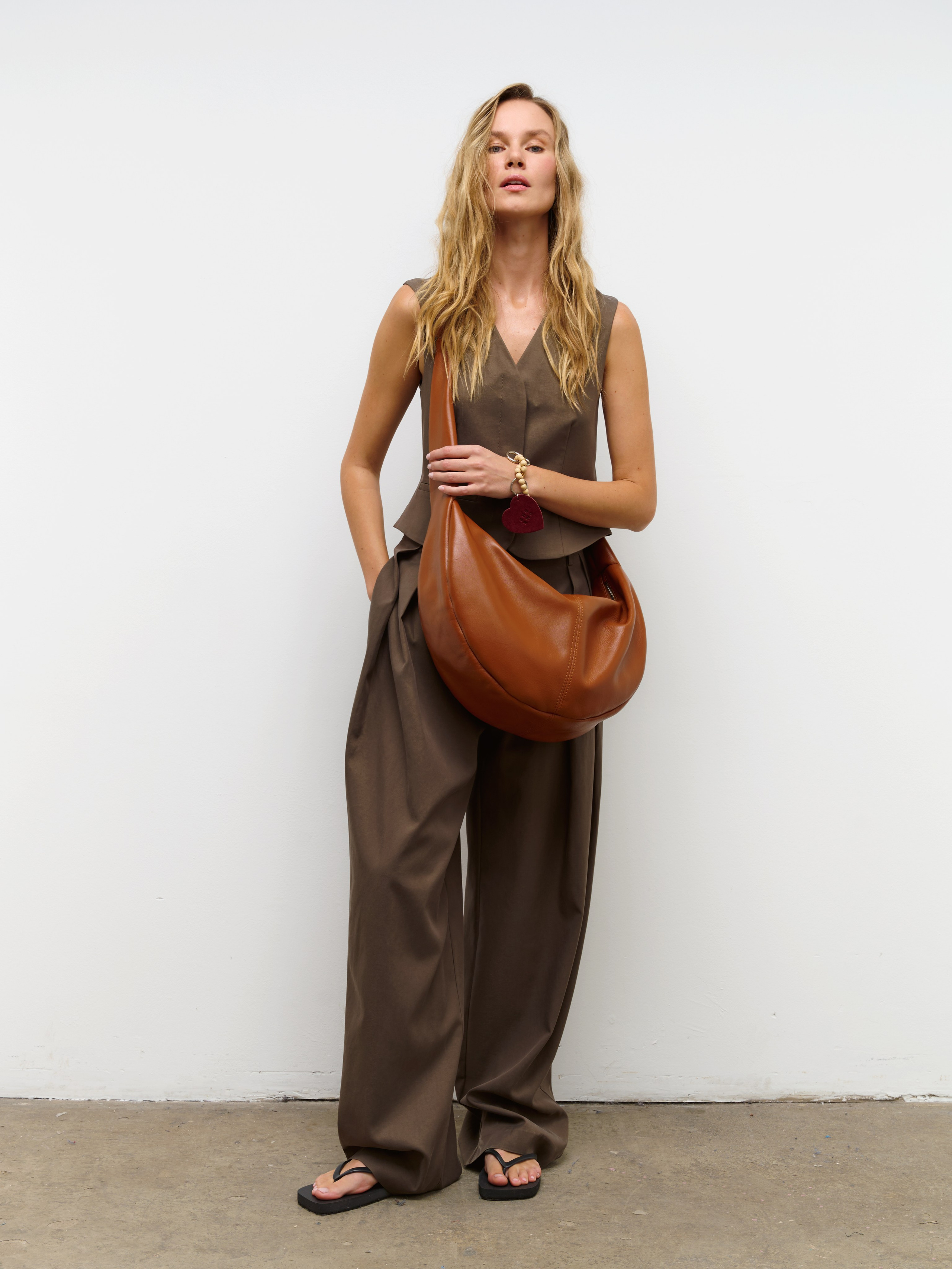 Каталог для бренда SHERWD. Fashion фотограф в Москве Ксения Чупрунова