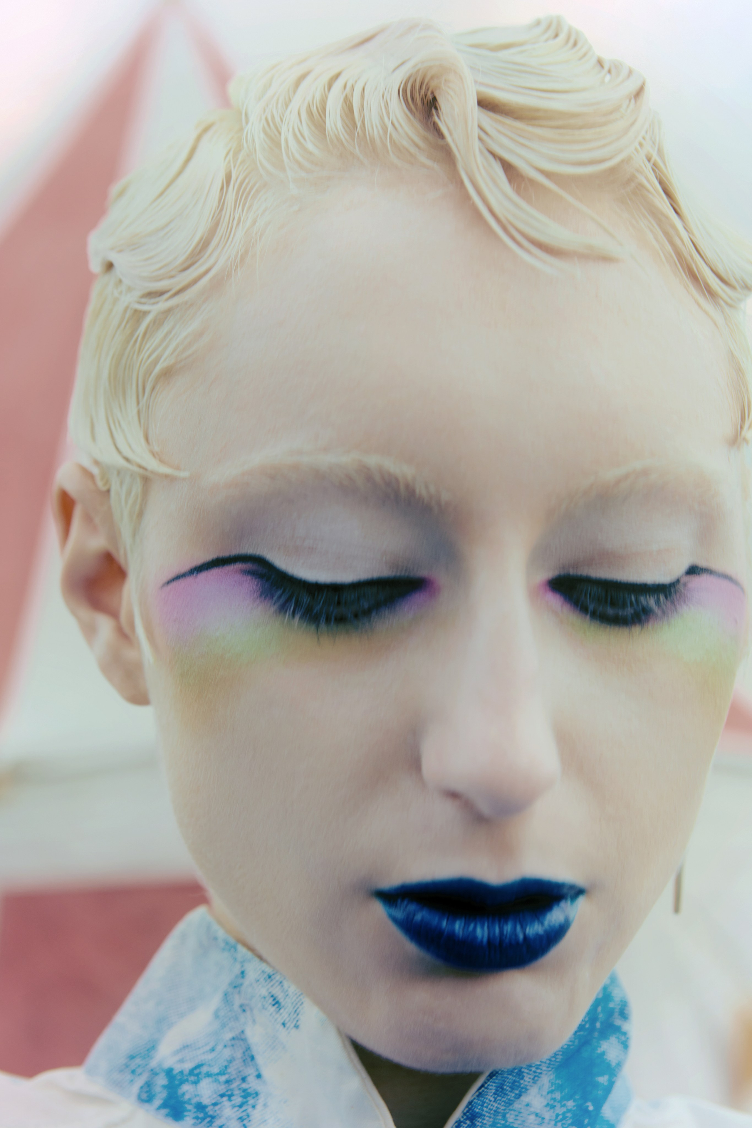 Badlon magazine: Sad circus. WORKS