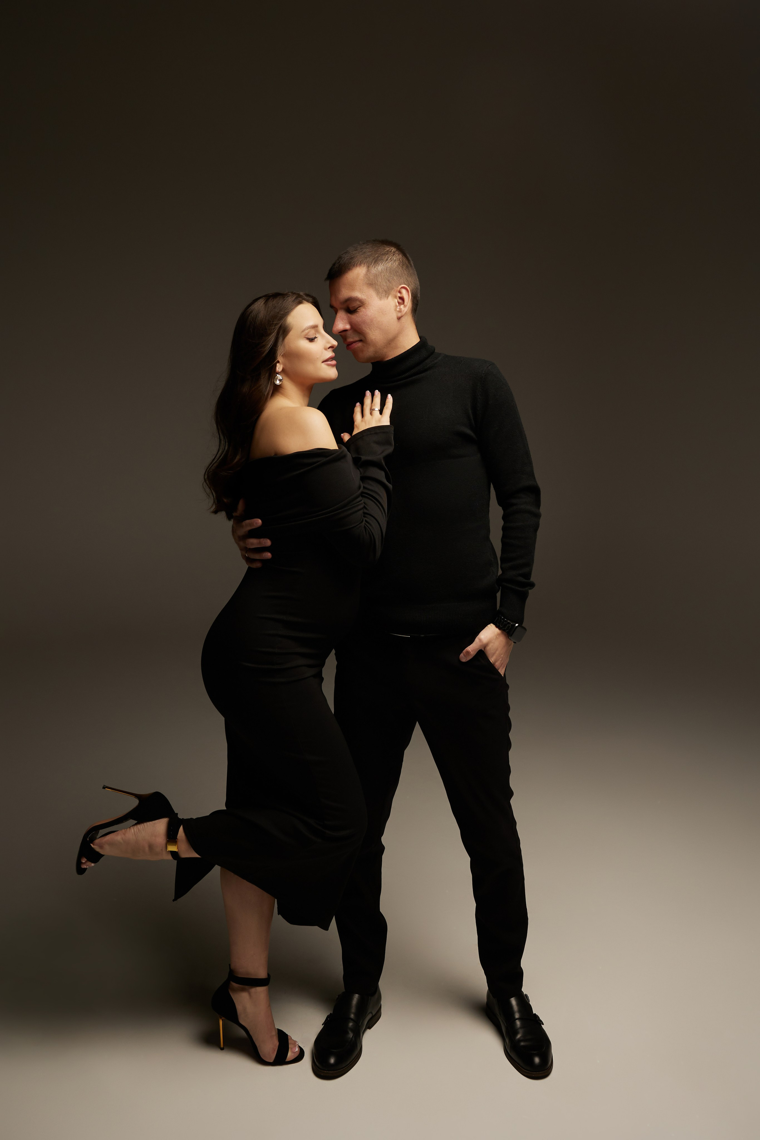 Дарья с мужем. Семейный фотограф и фотограф беременности во Владивостоке