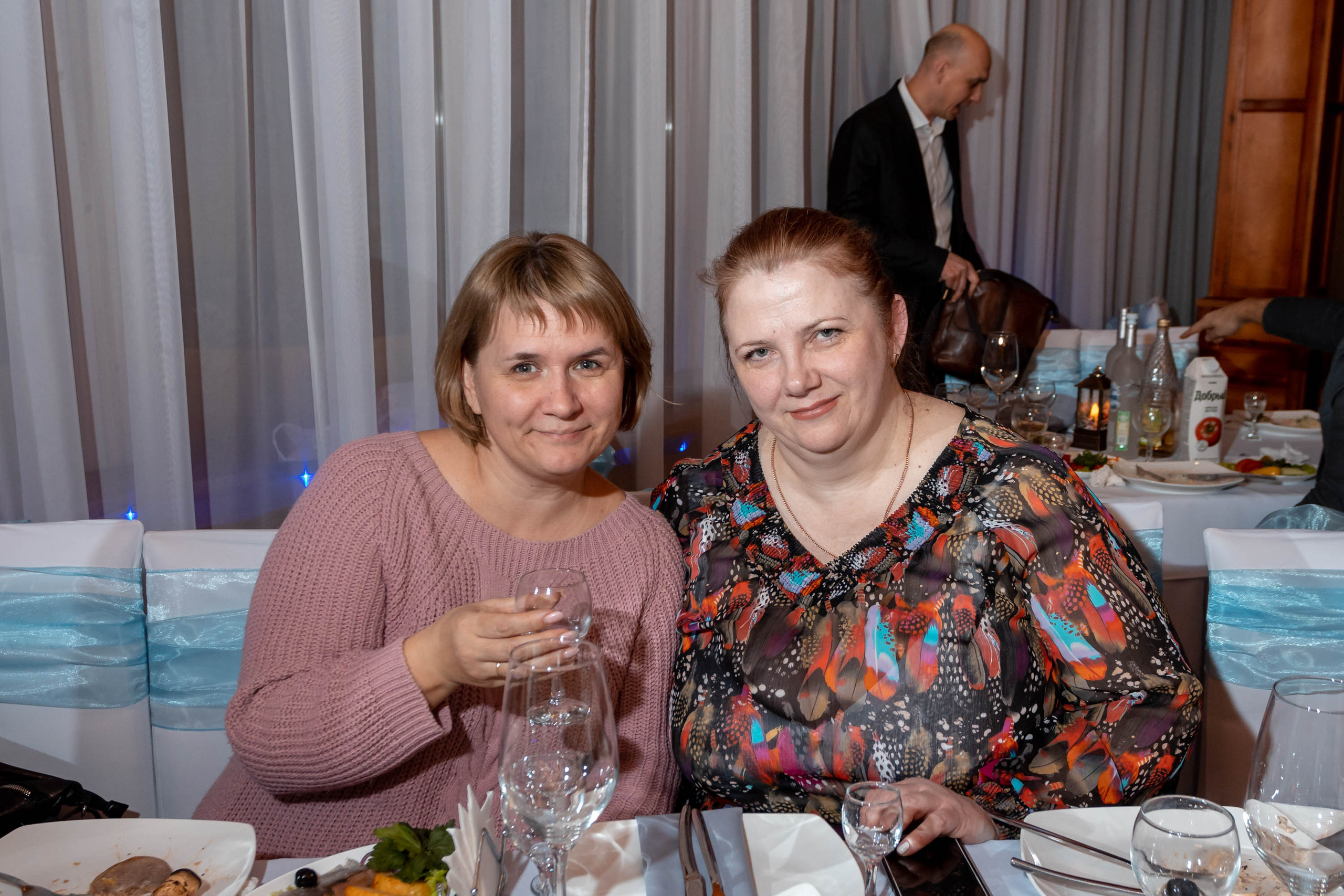 Съемка Новогоднего корпоратива в ресторане Охотник 23.12.2022 г. Свадебный и семейный фотограф в Москве и МО Елена Агапова