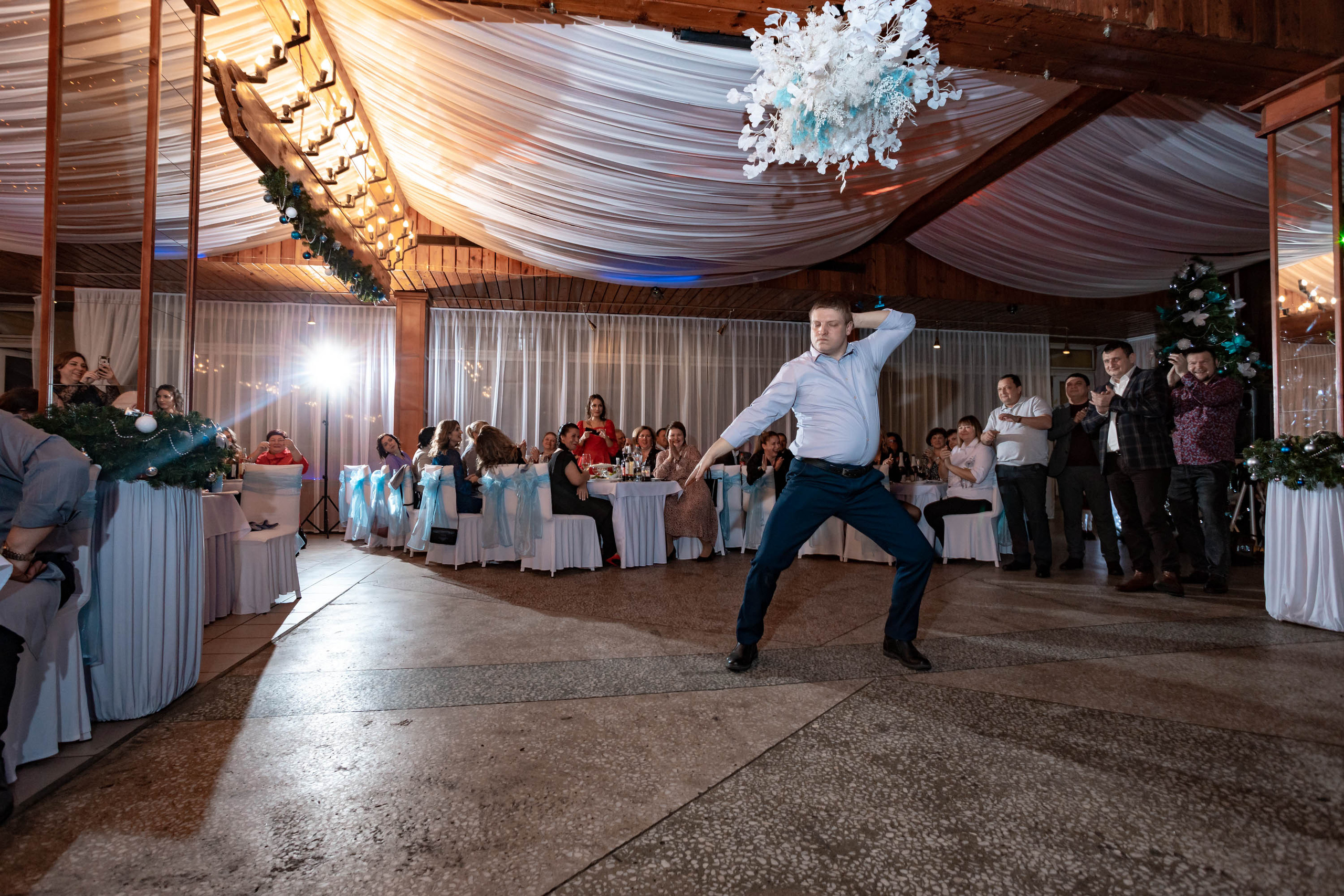 Съемка Новогоднего корпоратива в ресторане Охотник 23.12.2022 г. Свадебный и семейный фотограф в Москве и МО Елена Агапова