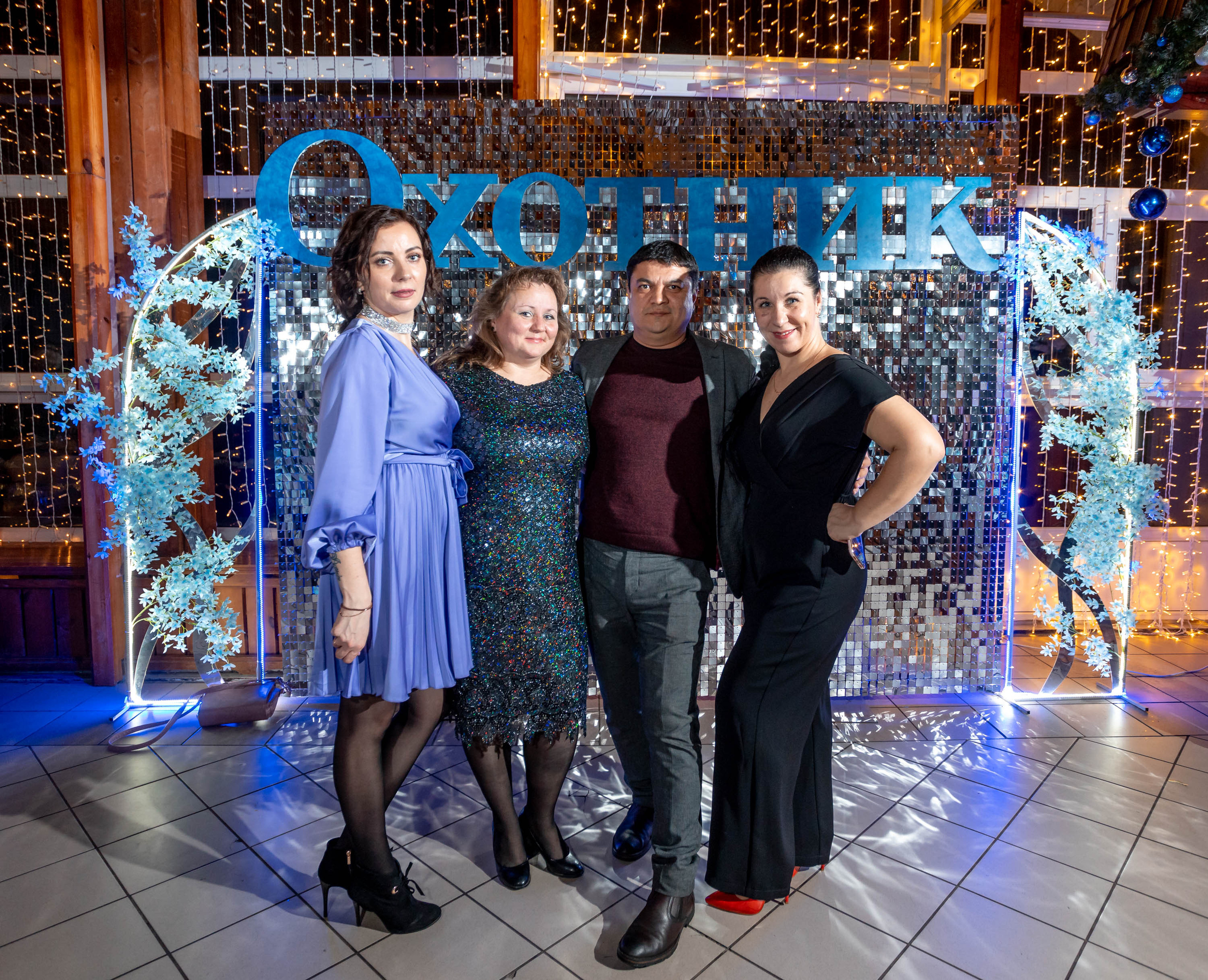 Съемка Новогоднего корпоратива в ресторане Охотник 23.12.2022 г. Свадебный и семейный фотограф в Москве и МО Елена Агапова