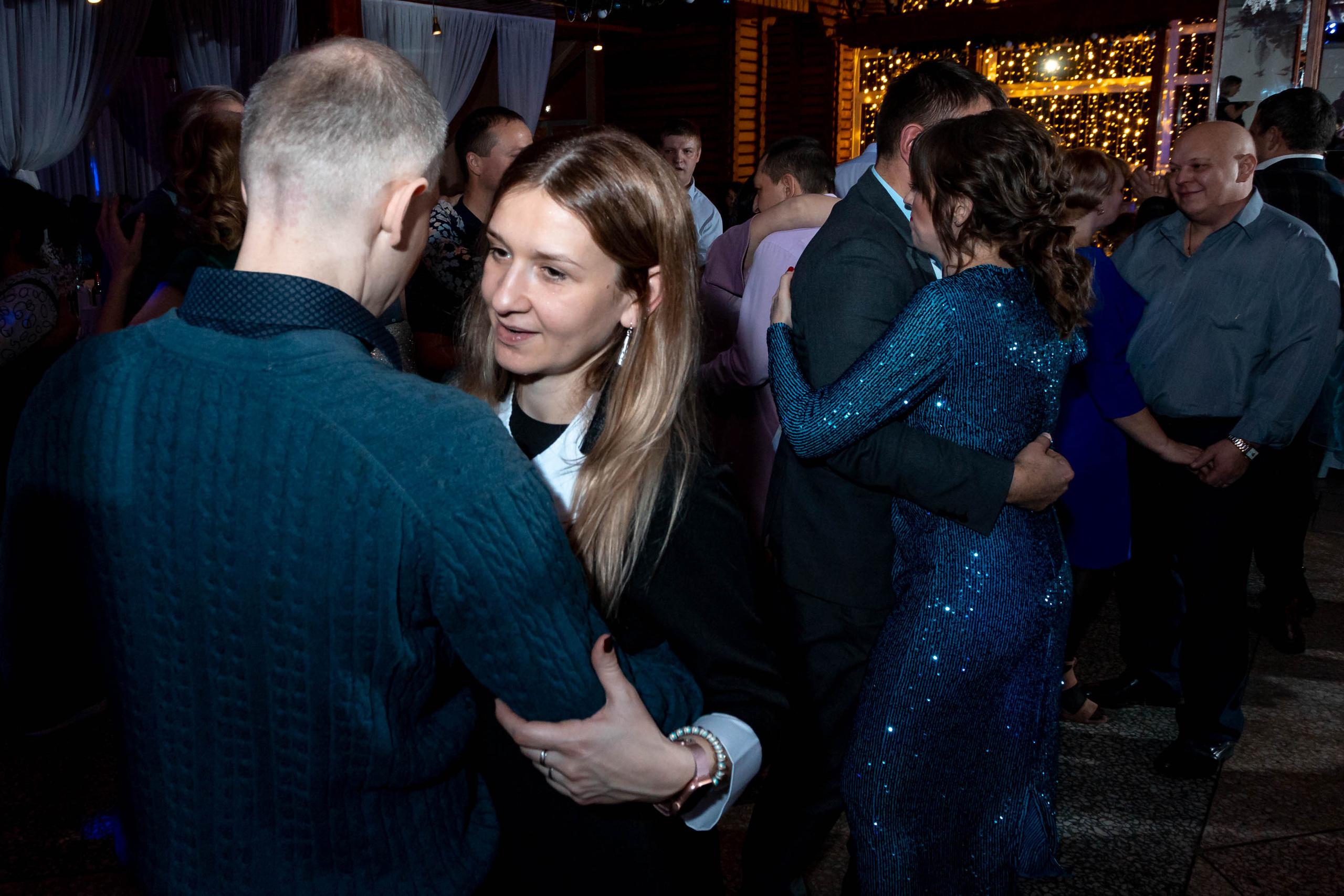 Съемка Новогоднего корпоратива в ресторане Охотник 23.12.2022 г. Свадебный и семейный фотограф в Москве и МО Елена Агапова