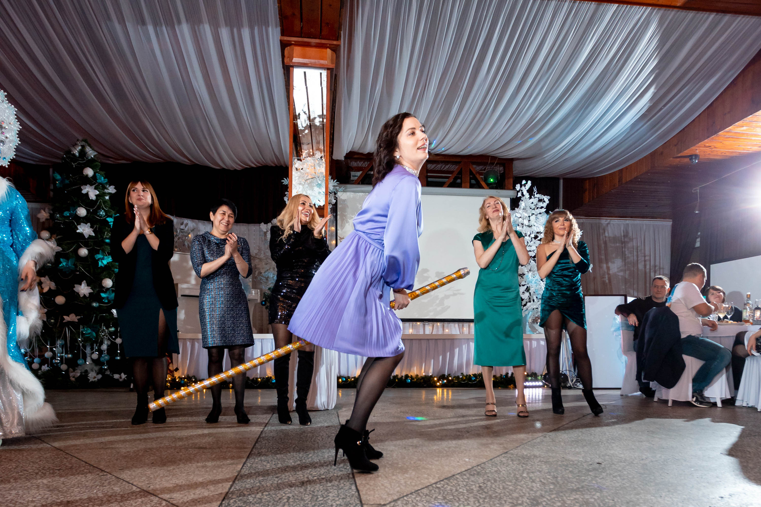 Съемка Новогоднего корпоратива в ресторане Охотник 23.12.2022 г. Свадебный и семейный фотограф в Москве и МО Елена Агапова