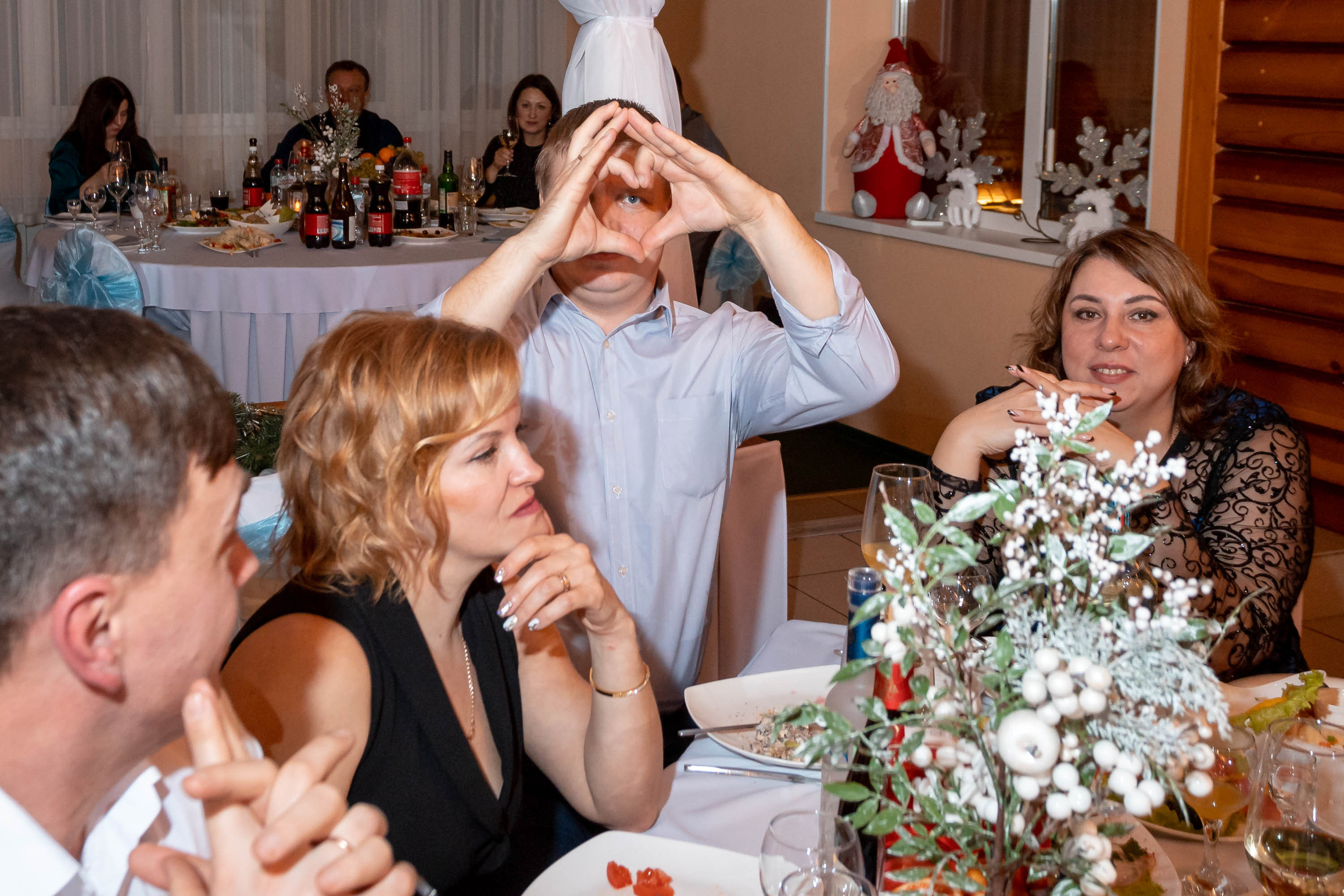 Съемка Новогоднего корпоратива в ресторане Охотник 23.12.2022 г. Свадебный и семейный фотограф в Москве и МО Елена Агапова