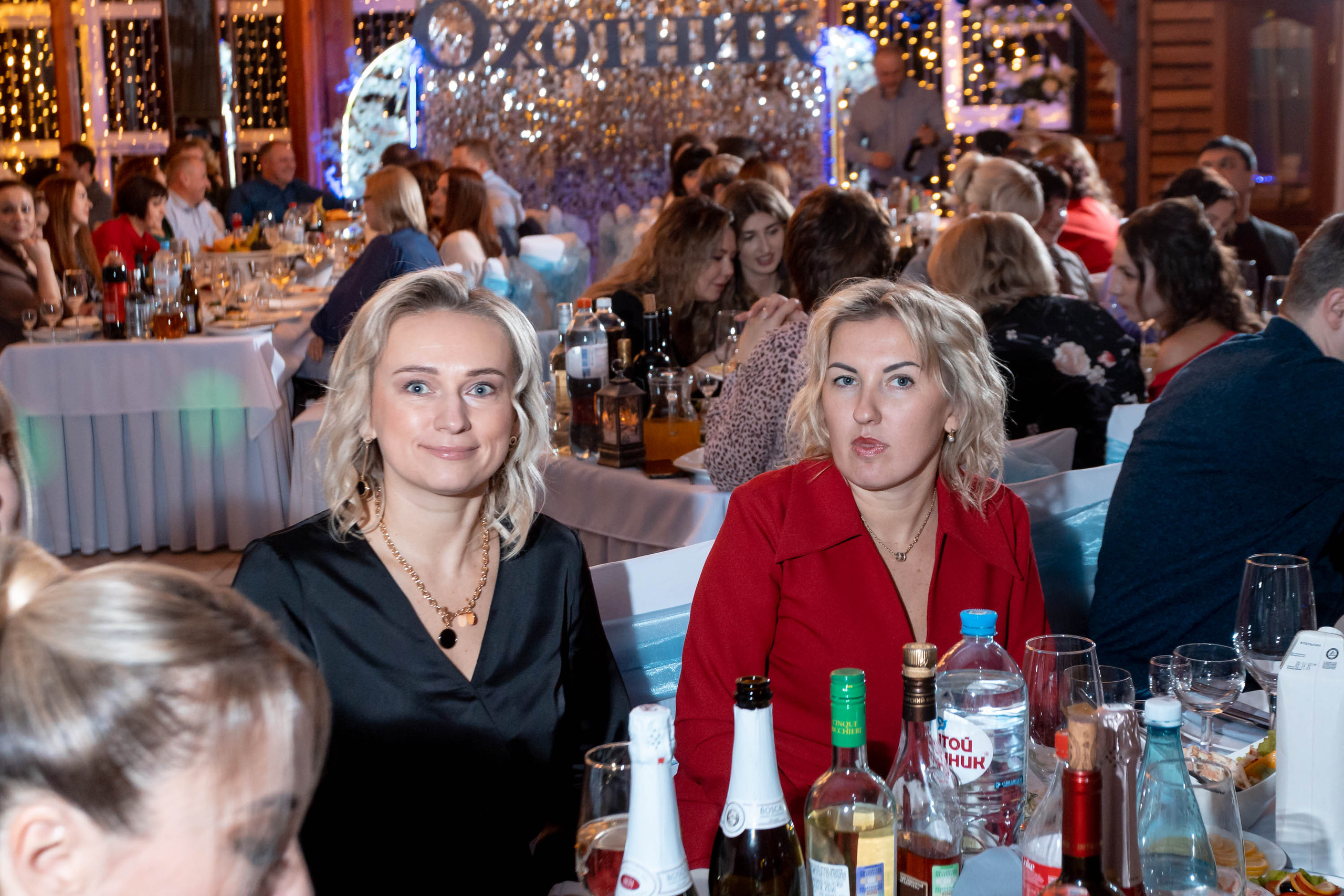 Съемка Новогоднего корпоратива в ресторане Охотник 23.12.2022 г. Свадебный и семейный фотограф в Москве и МО Елена Агапова