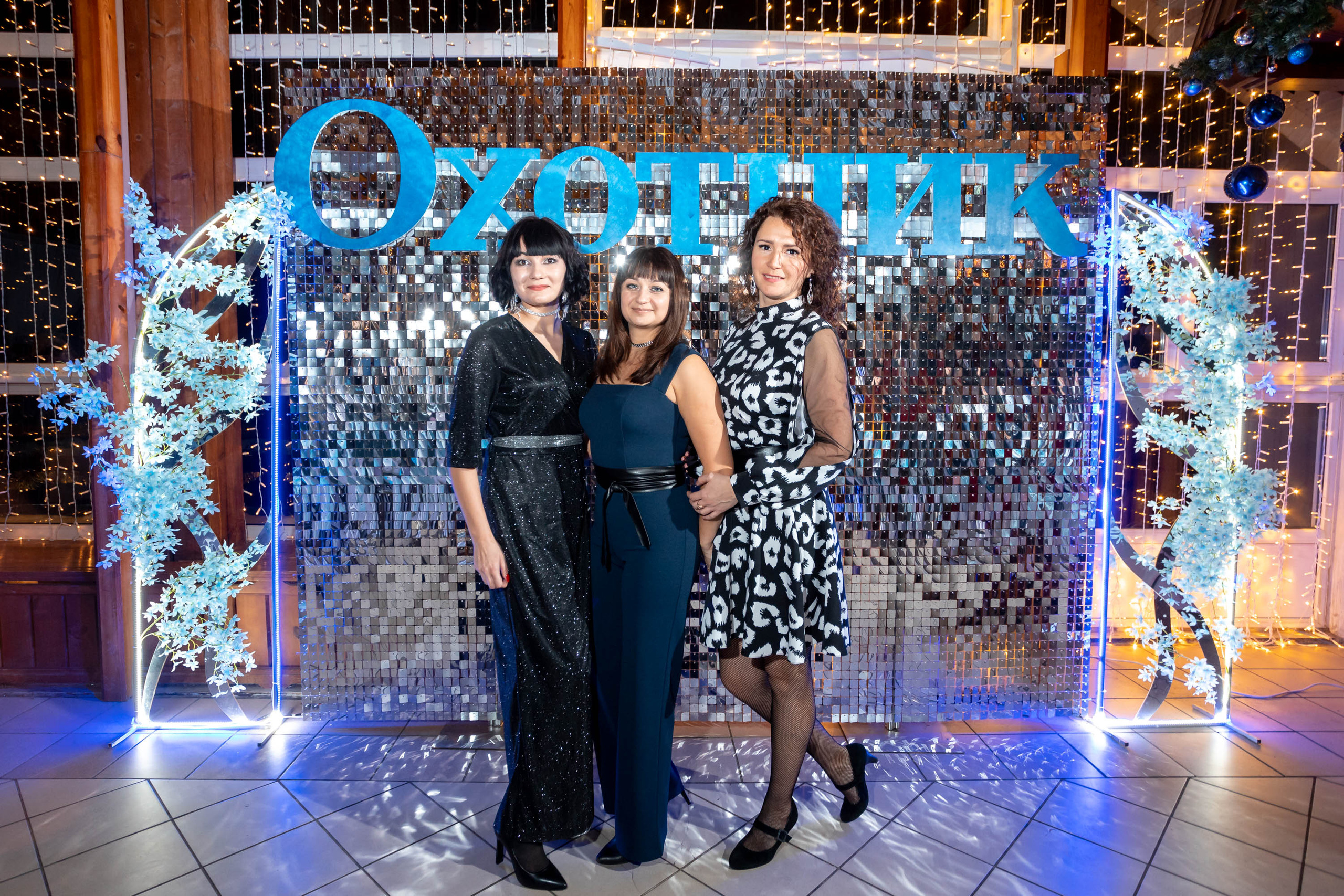 Съемка Новогоднего корпоратива в ресторане Охотник 23.12.2022 г. Свадебный и семейный фотограф в Москве и МО Елена Агапова