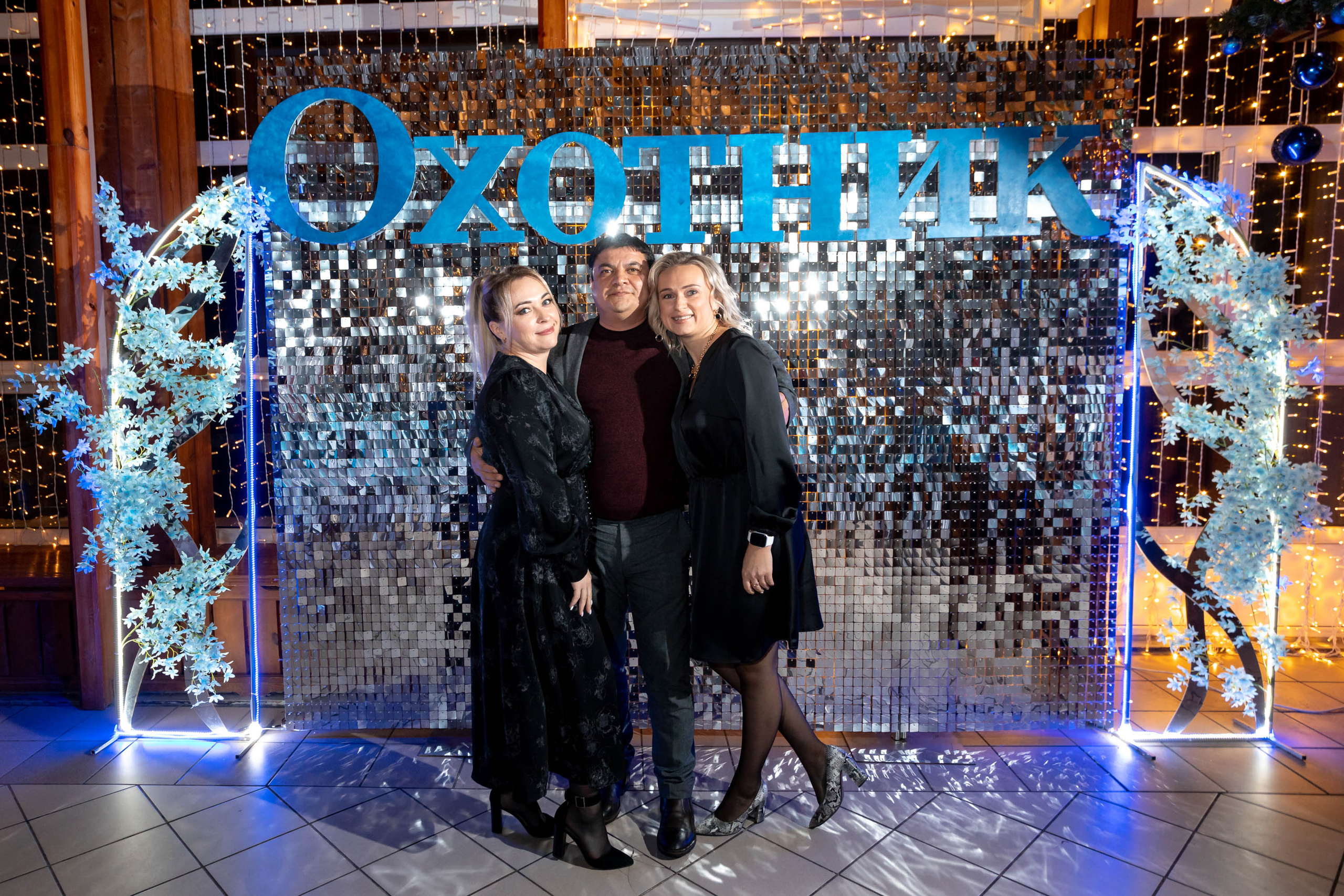 Съемка Новогоднего корпоратива в ресторане Охотник 23.12.2022 г. Свадебный и семейный фотограф в Москве и МО Елена Агапова