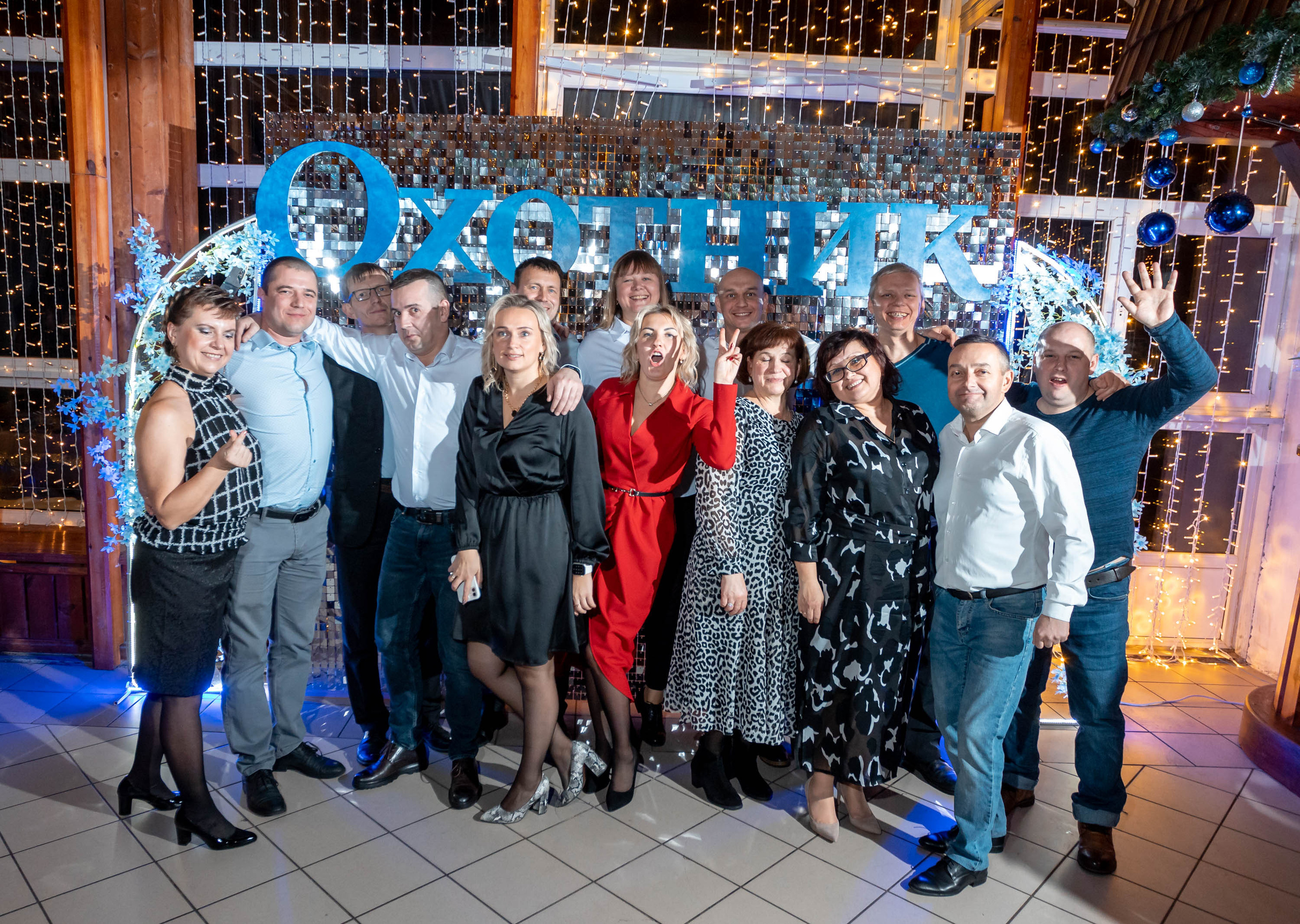 Съемка Новогоднего корпоратива в ресторане Охотник 23.12.2022 г. Свадебный и семейный фотограф в Москве и МО Елена Агапова