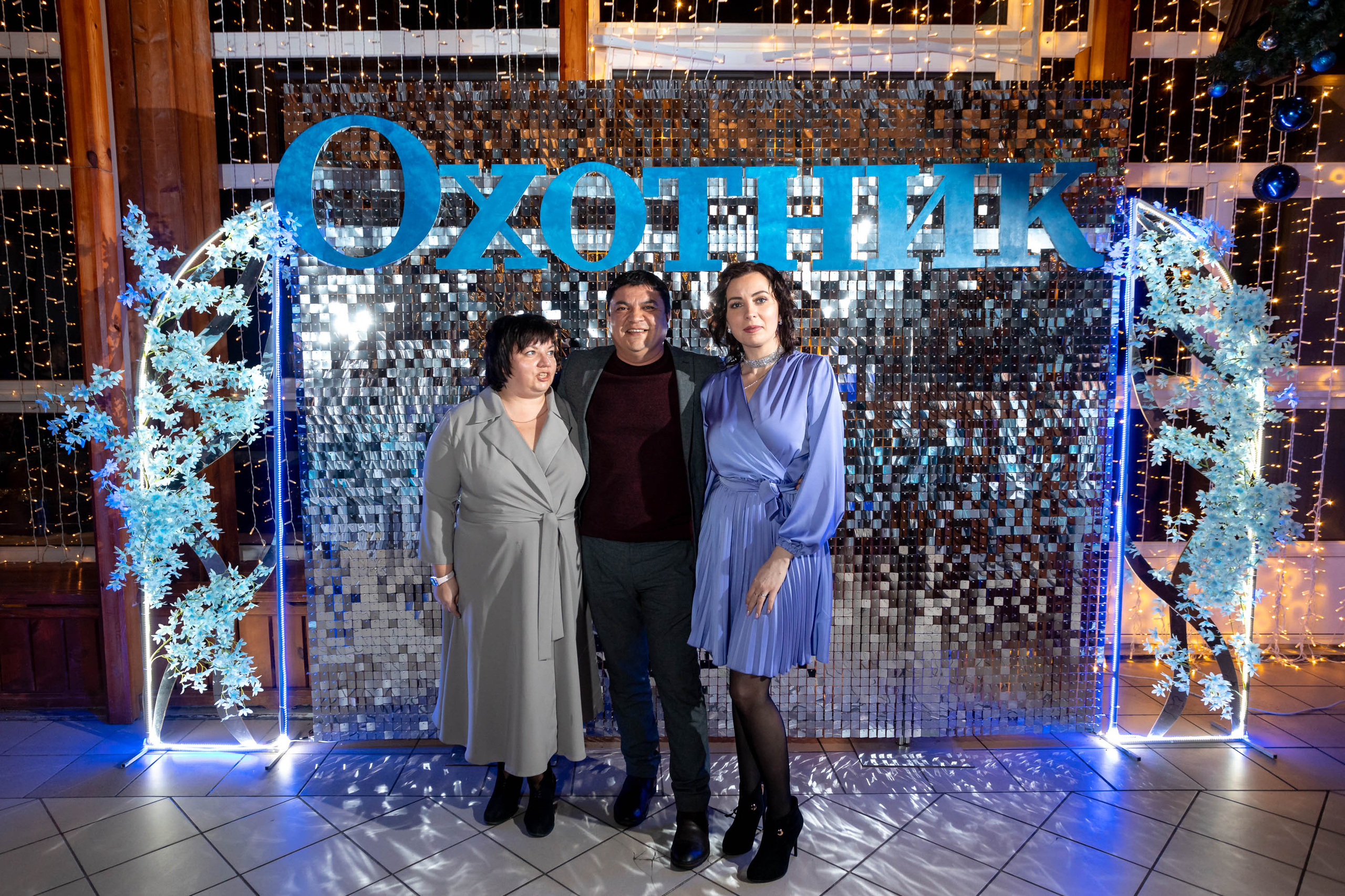 Съемка Новогоднего корпоратива в ресторане Охотник 23.12.2022 г. Свадебный и семейный фотограф в Москве и МО Елена Агапова