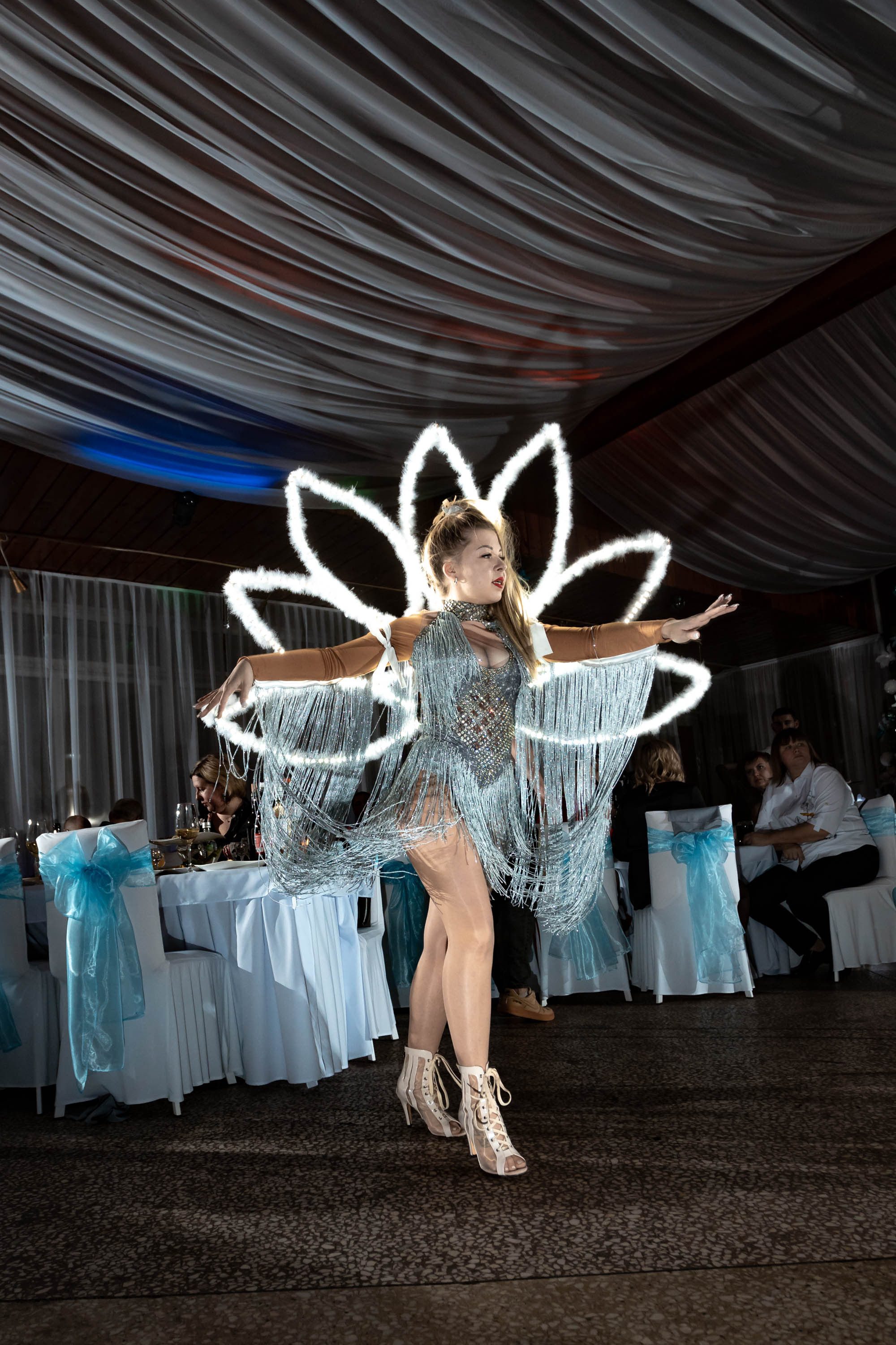 Съемка Новогоднего корпоратива в ресторане Охотник 23.12.2022 г. Свадебный и семейный фотограф в Москве и МО Елена Агапова