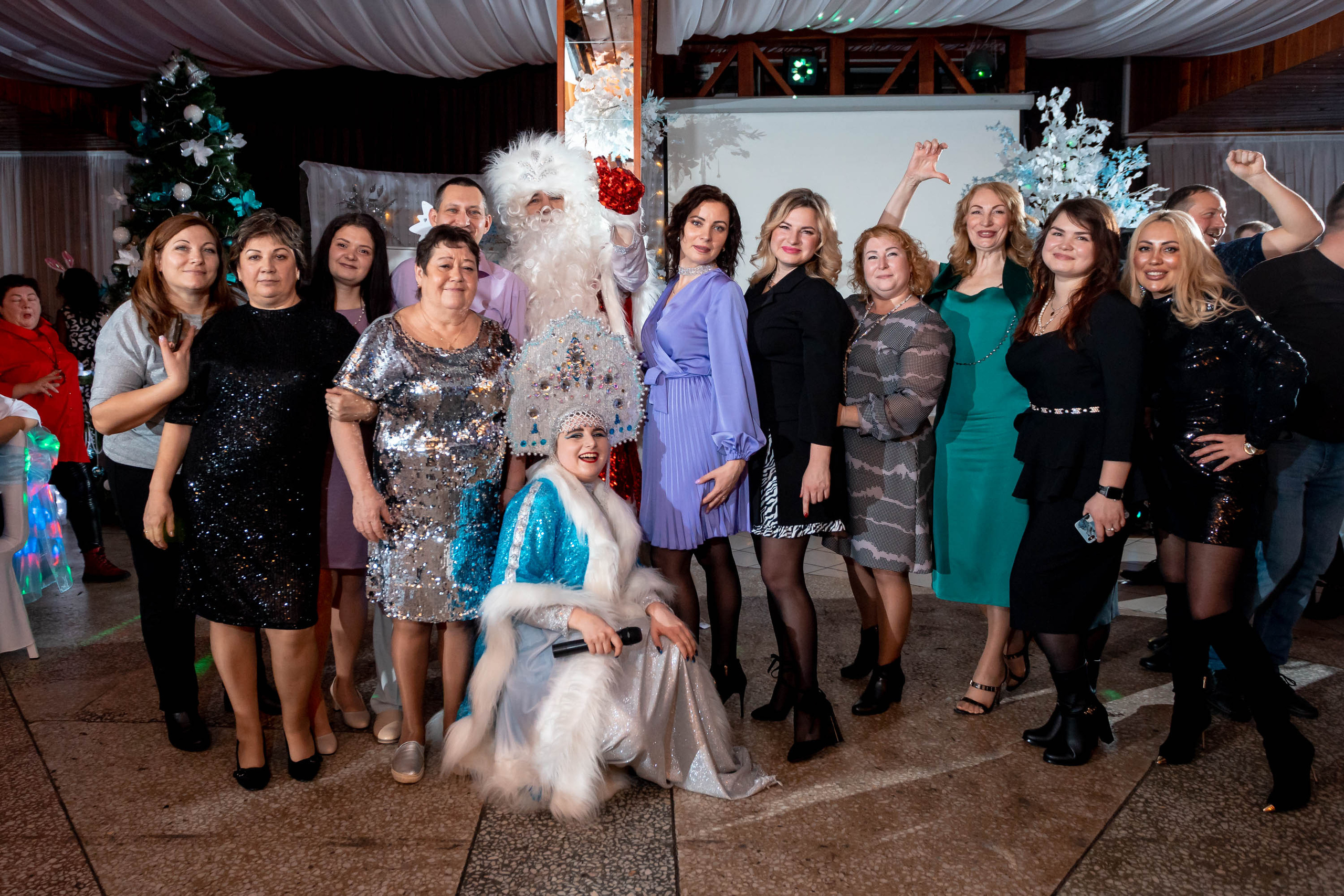 Съемка Новогоднего корпоратива в ресторане Охотник 23.12.2022 г. Свадебный и семейный фотограф в Москве и МО Елена Агапова