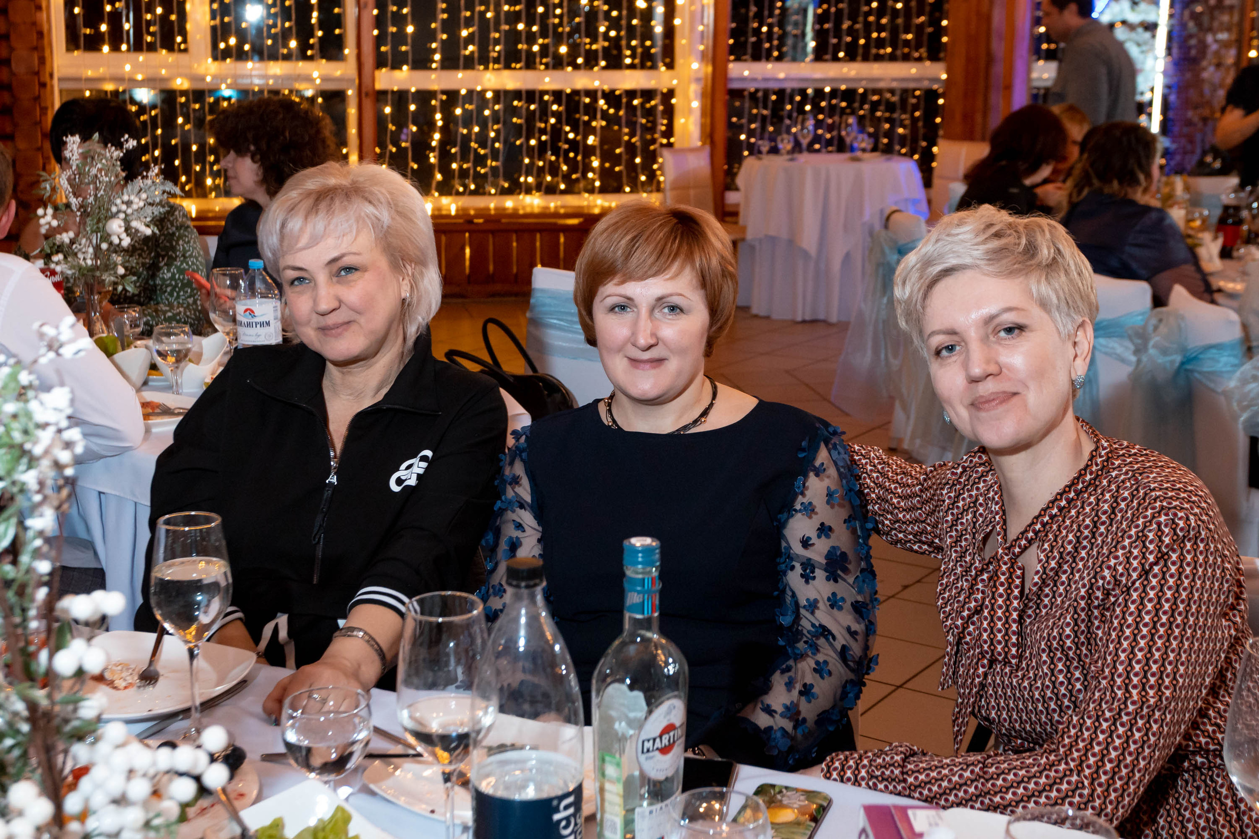 Съемка Новогоднего корпоратива в ресторане Охотник 23.12.2022 г. Свадебный и семейный фотограф в Москве и МО Елена Агапова