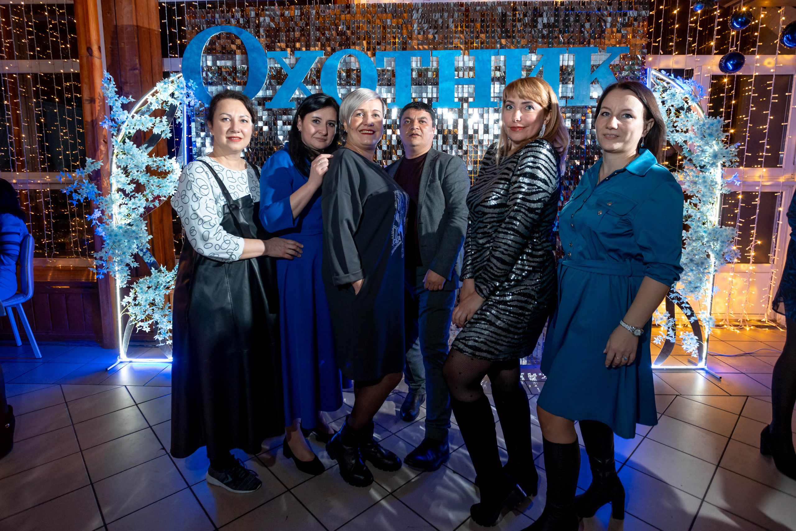 Съемка Новогоднего корпоратива в ресторане Охотник 23.12.2022 г. Свадебный и семейный фотограф в Москве и МО Елена Агапова