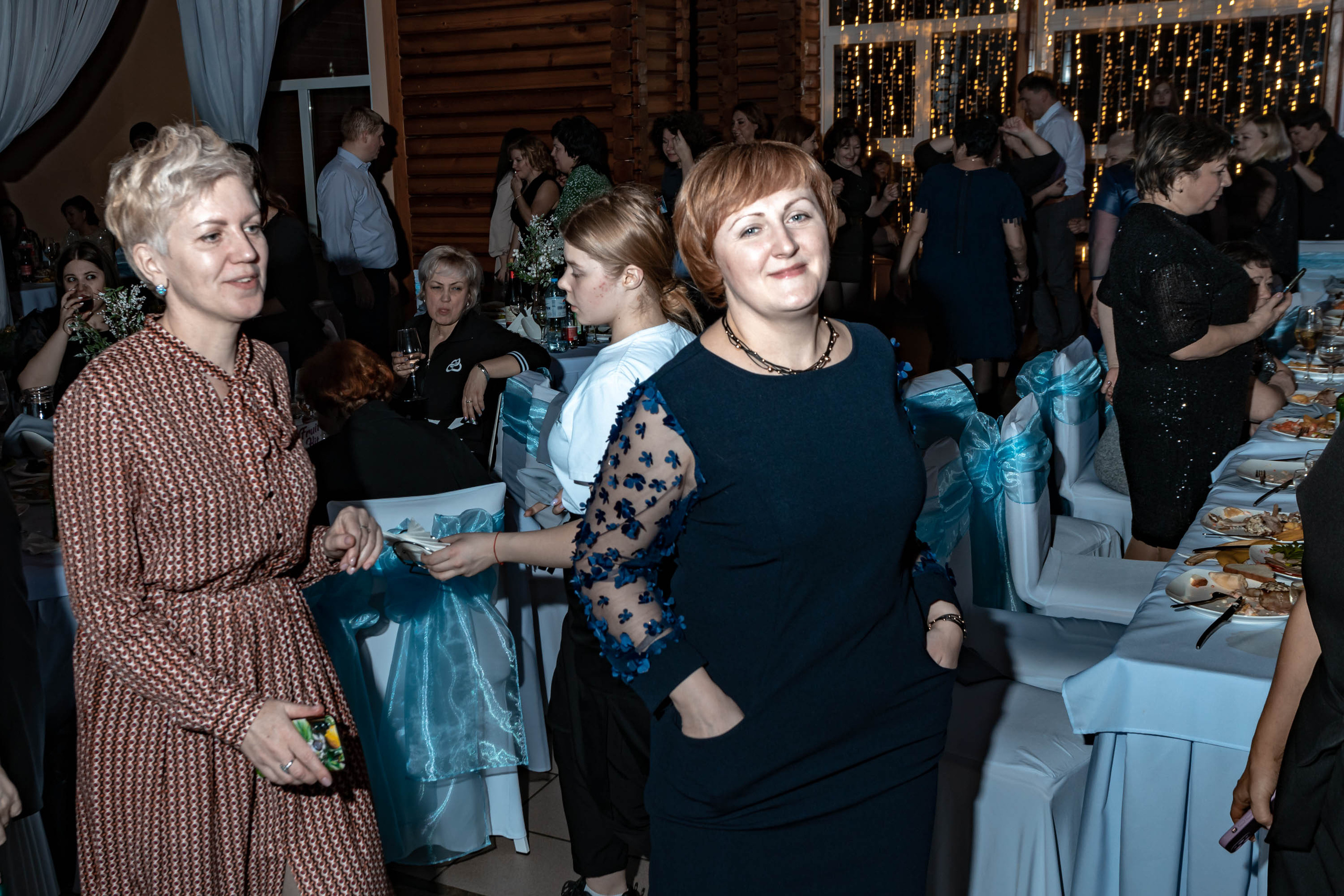 Съемка Новогоднего корпоратива в ресторане Охотник 23.12.2022 г. Свадебный и семейный фотограф в Москве и МО Елена Агапова