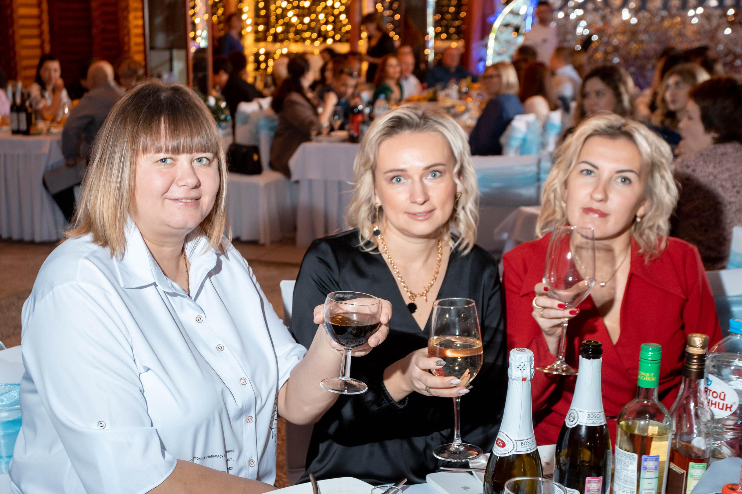 Съемка Новогоднего корпоратива в ресторане Охотник 23.12.2022 г. Свадебный и семейный фотограф в Москве и МО Елена Агапова