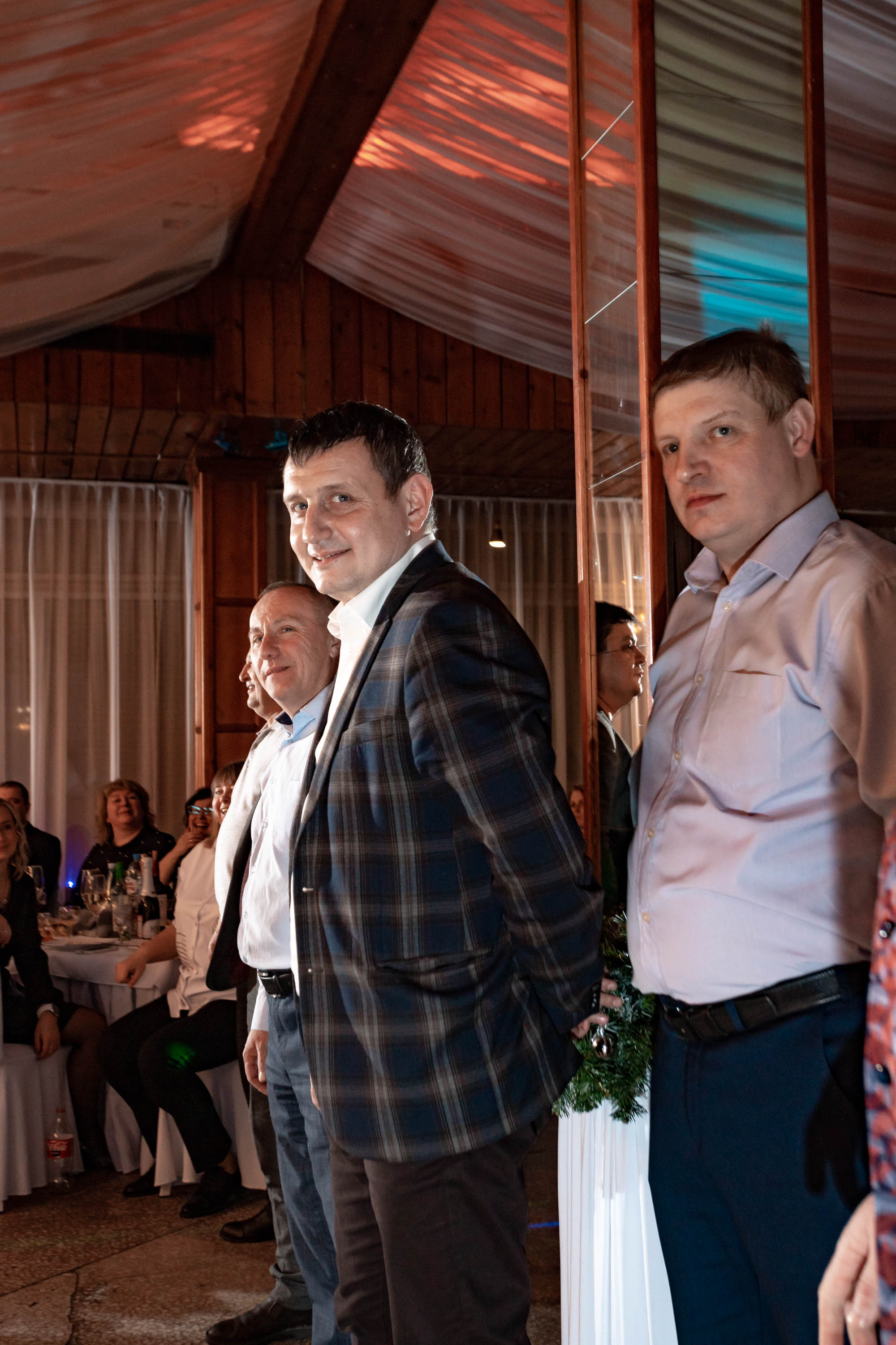 Съемка Новогоднего корпоратива в ресторане Охотник 23.12.2022 г. Свадебный и семейный фотограф в Москве и МО Елена Агапова